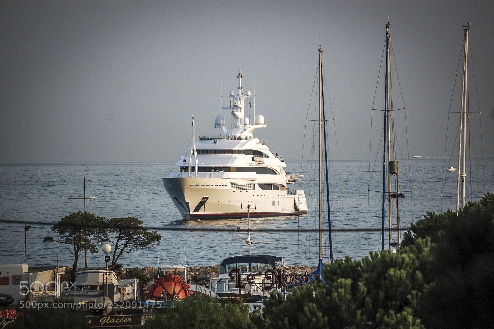 Nikon D50 sample photo. French riviera photography