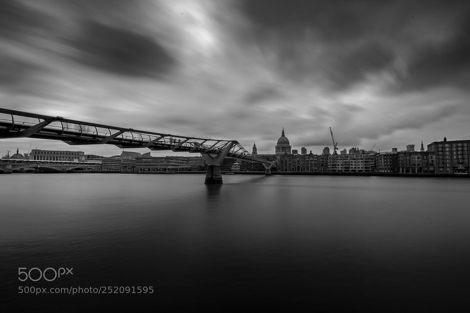 Canon EOS 6D Mark II sample photo. Millenium bridge photography