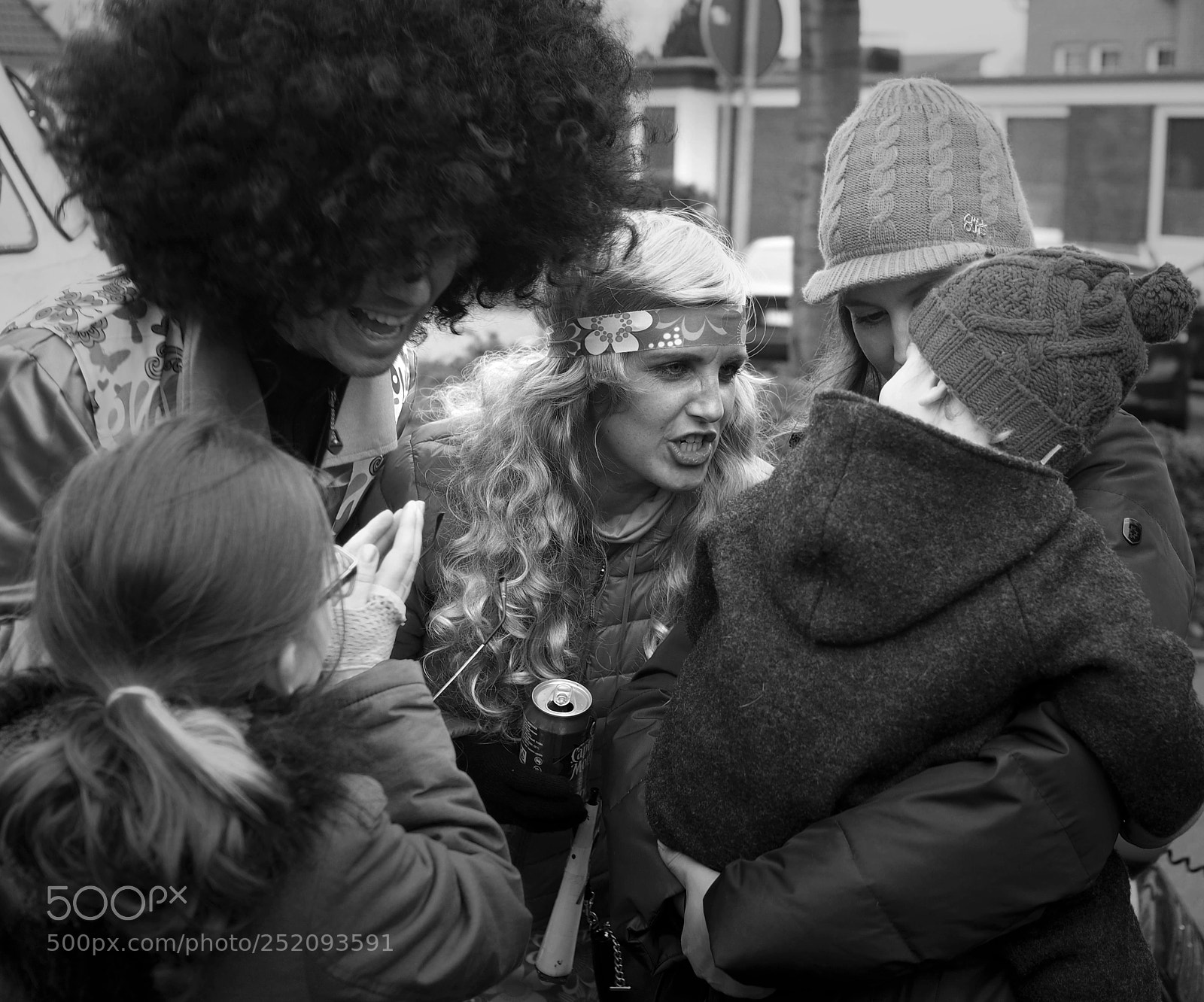 Olympus OM-D E-M10 sample photo. Family in carneval photography