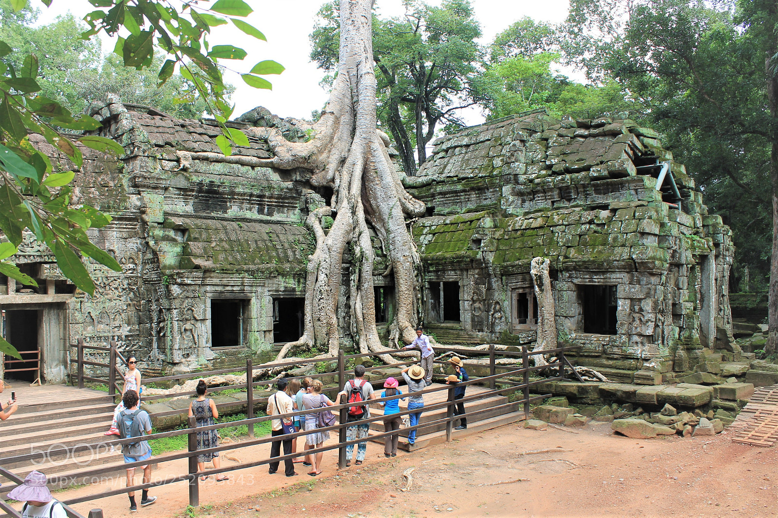 Canon EOS 1100D (EOS Rebel T3 / EOS Kiss X50) sample photo. Ta prohm photography