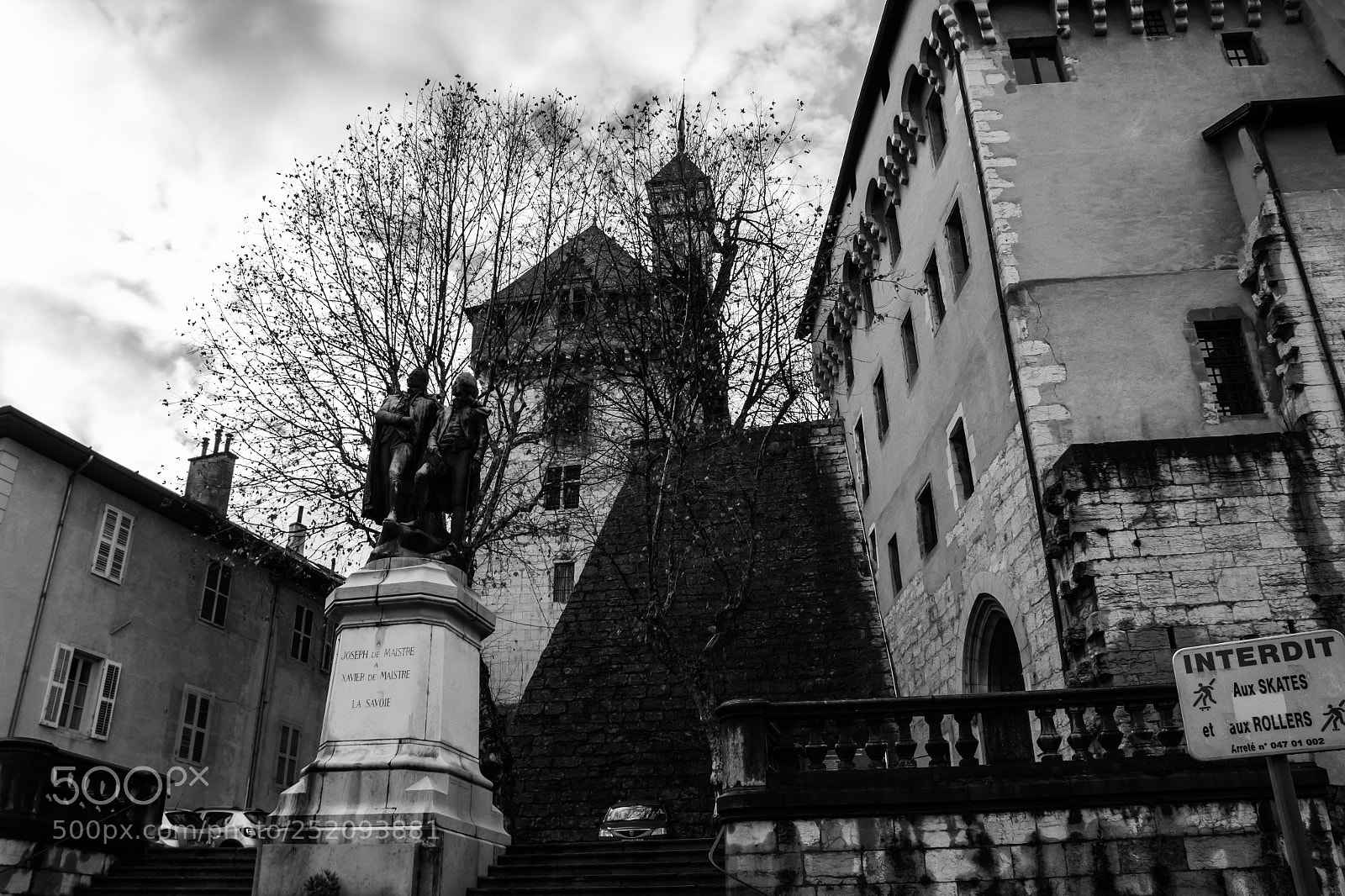 Canon EOS 1200D (EOS Rebel T5 / EOS Kiss X70 / EOS Hi) sample photo. Chambery photography