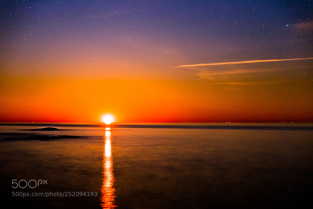 Canon EOS 5DS R sample photo. Moonshadow photography