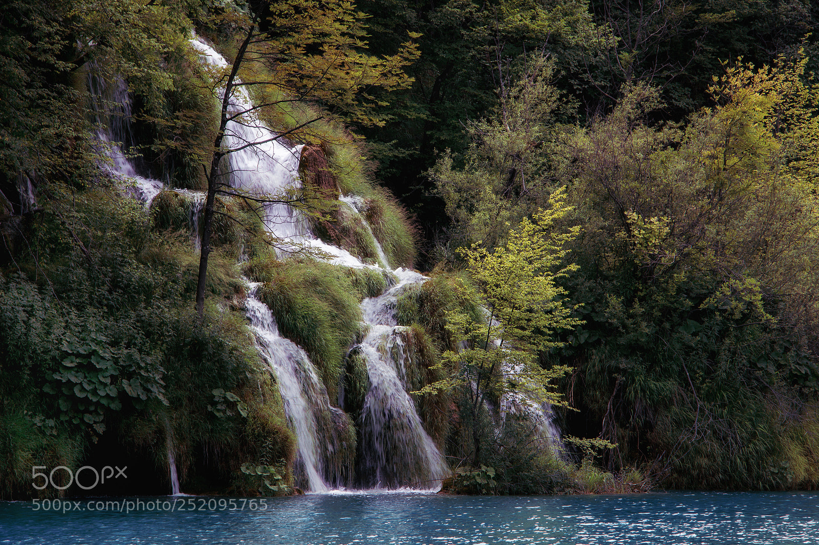 Canon EOS 600D (Rebel EOS T3i / EOS Kiss X5) sample photo. Plitvice waterfalls photography