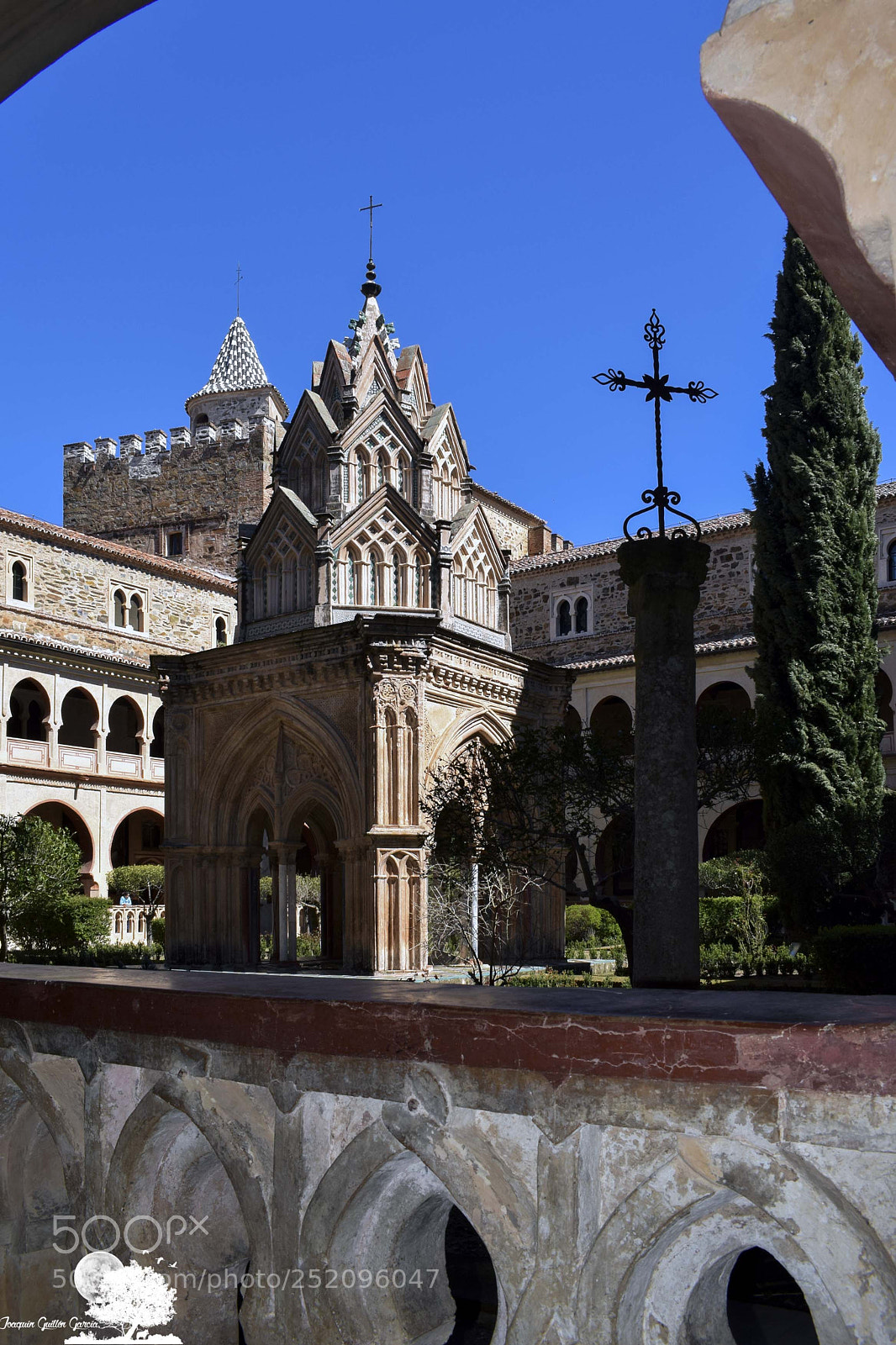 Nikon D3300 sample photo. Monasterio guadalupe, spain photography