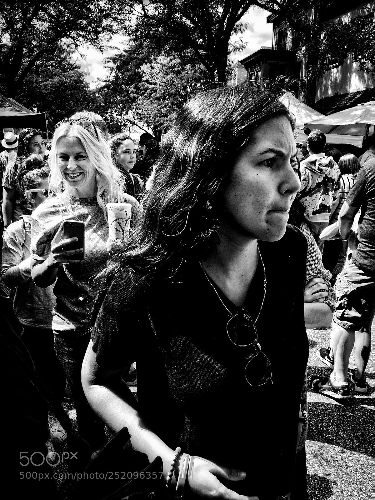 Apple iPhone 6s sample photo. Emotions photography