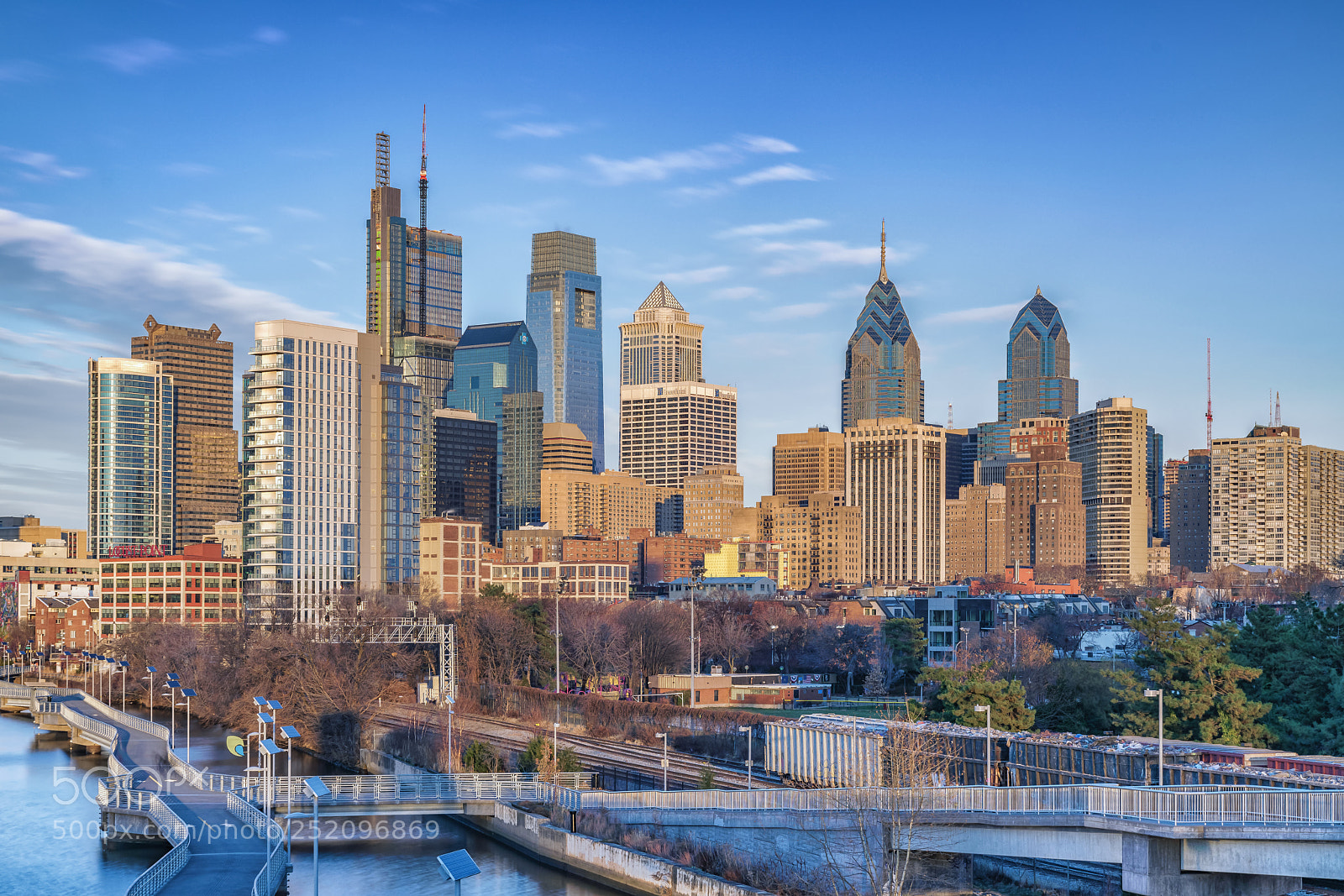 Sony a7R II sample photo. Philadelphia skyline photography
