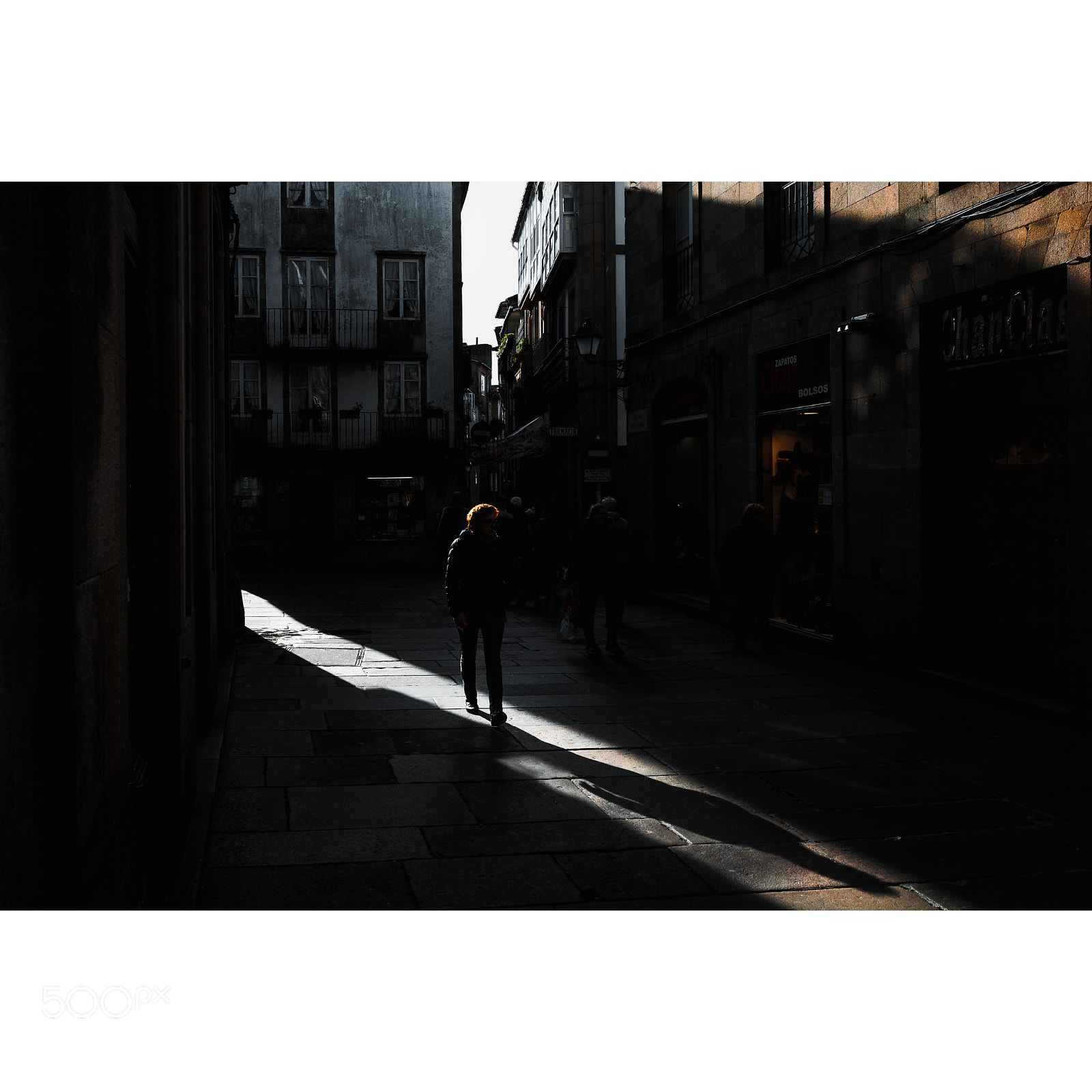Nikon D810 sample photo. Rúa do preguntoiro photography
