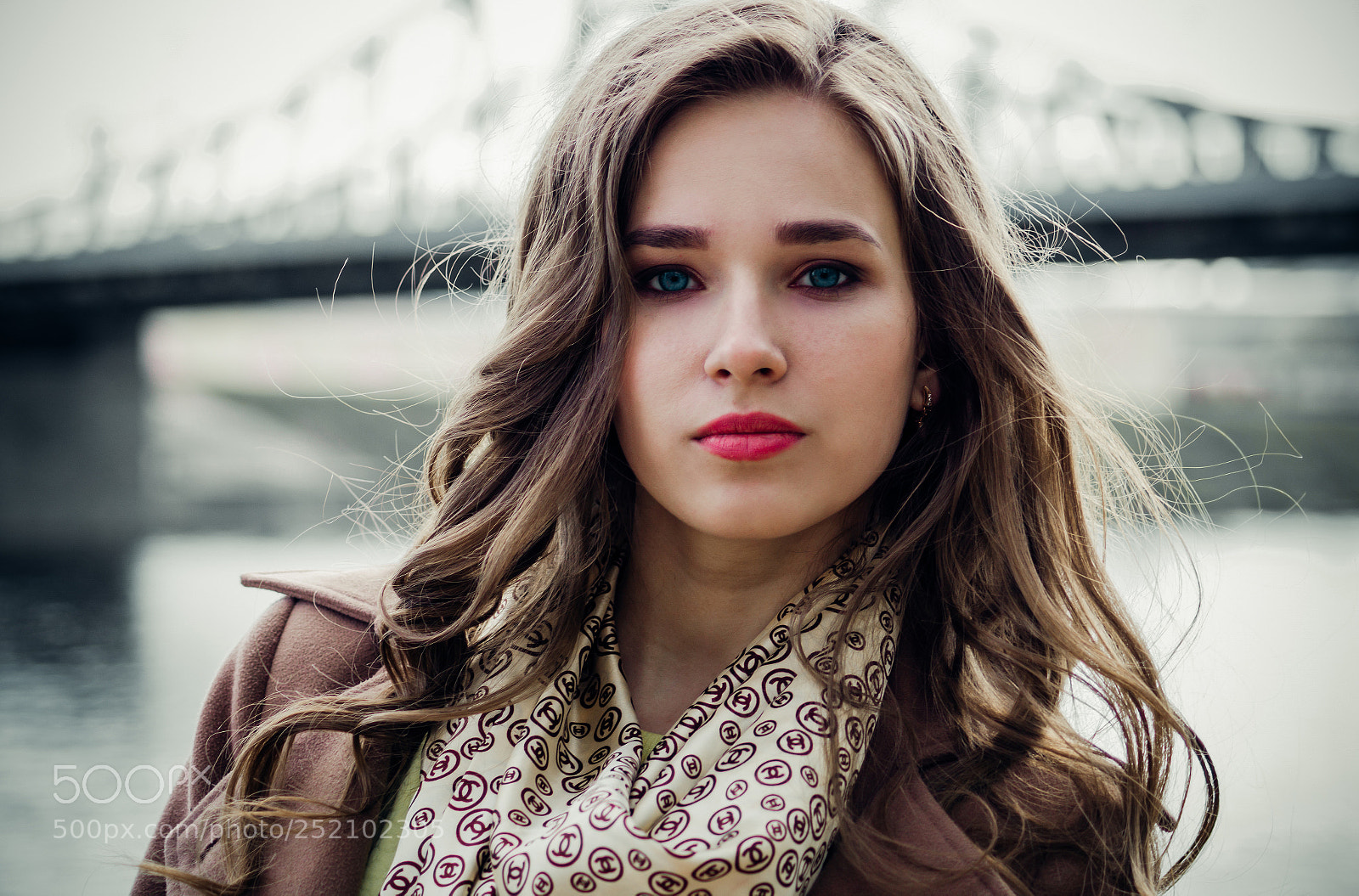 Sony SLT-A58 sample photo. Color girl in the photography