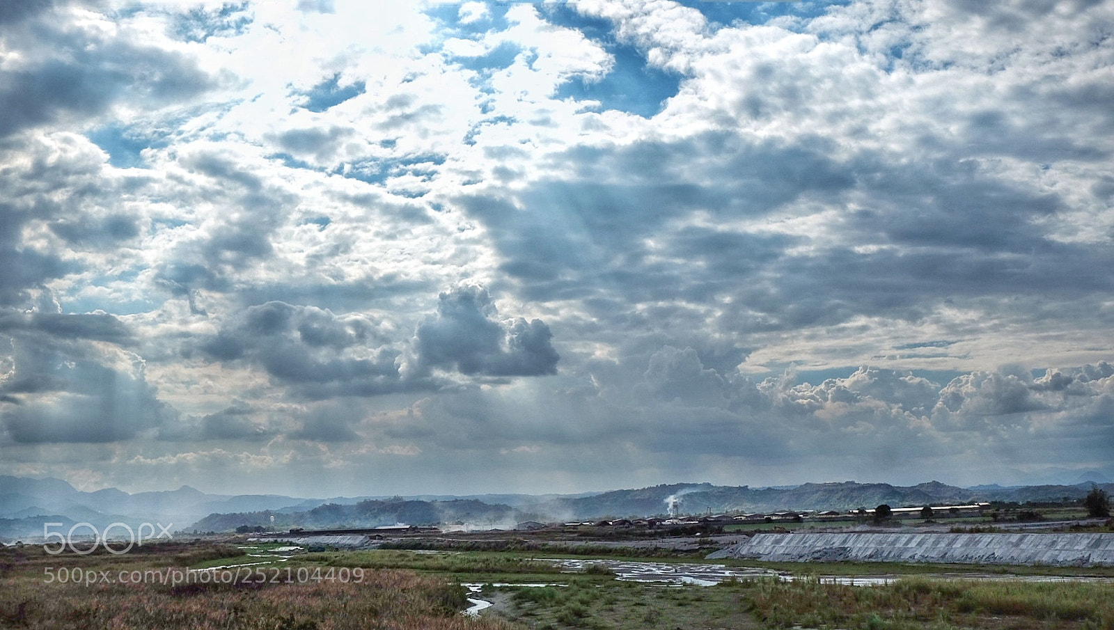 Fujifilm X-T10 sample photo. Lahar fields photography