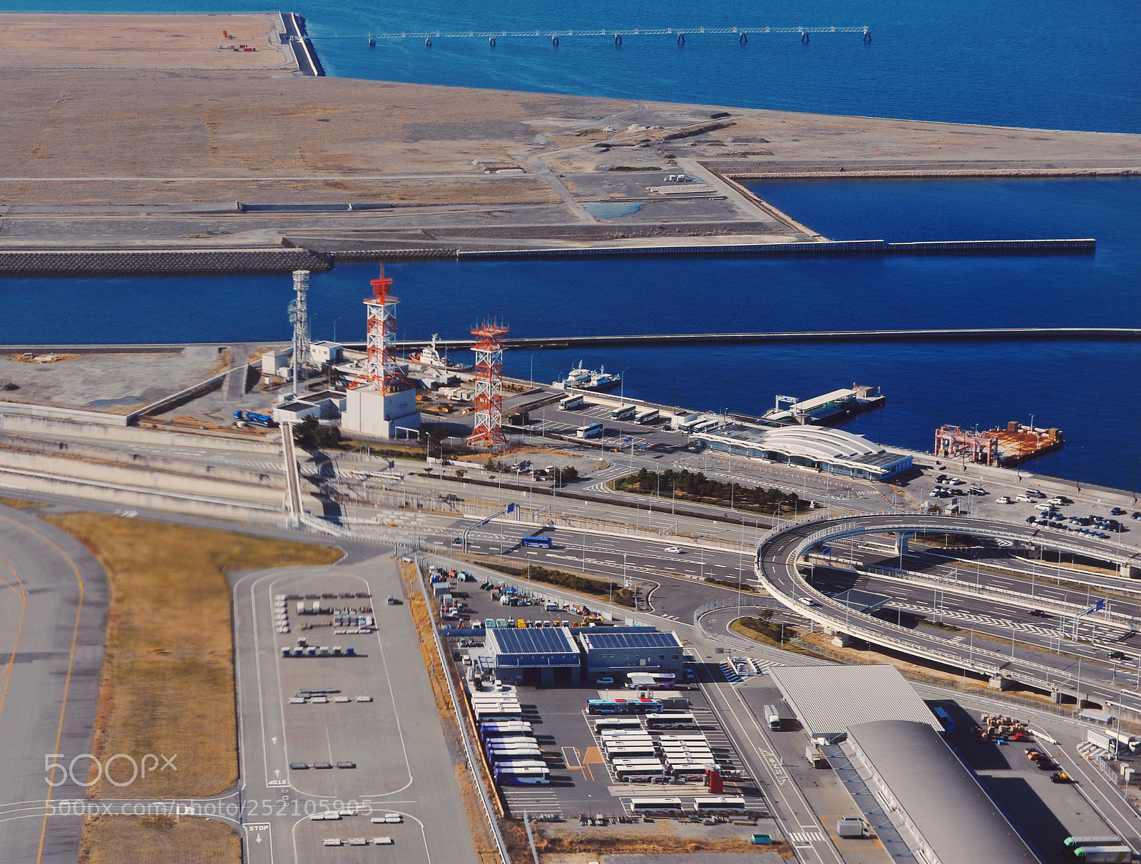 Nikon D700 sample photo. Airport photography