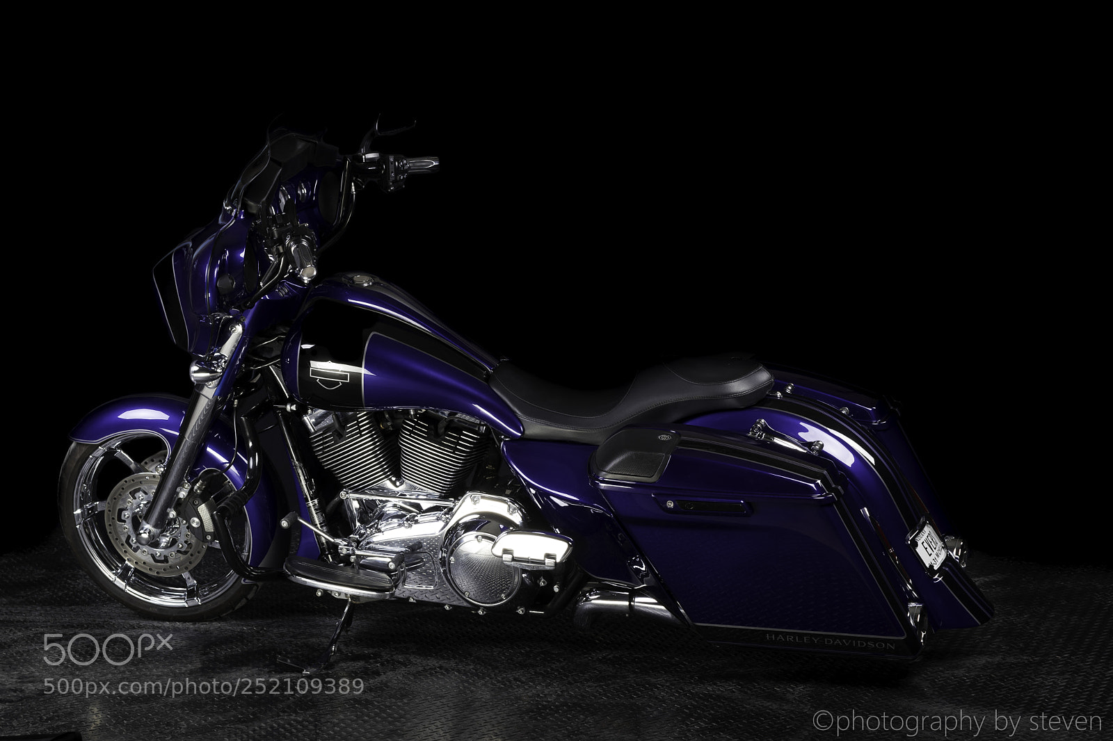 Canon EOS 80D sample photo. 2014 harley davidson street glide photography