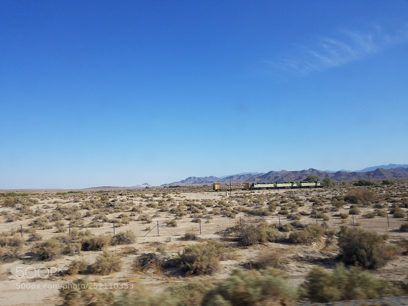 Samsung Galaxy S7 sample photo. Old train photography