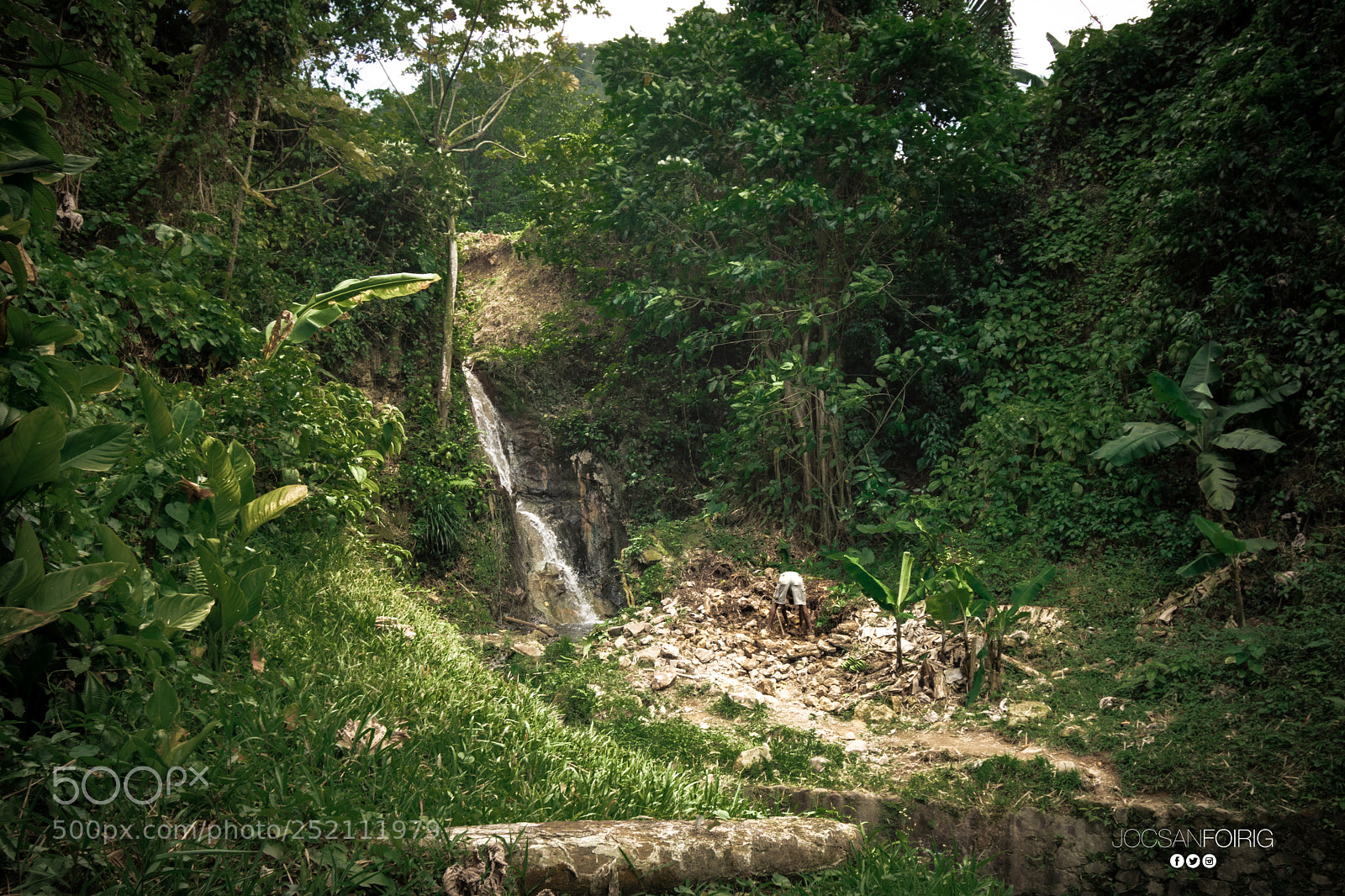 Nikon D5300 sample photo. Worker on soufriere drive photography