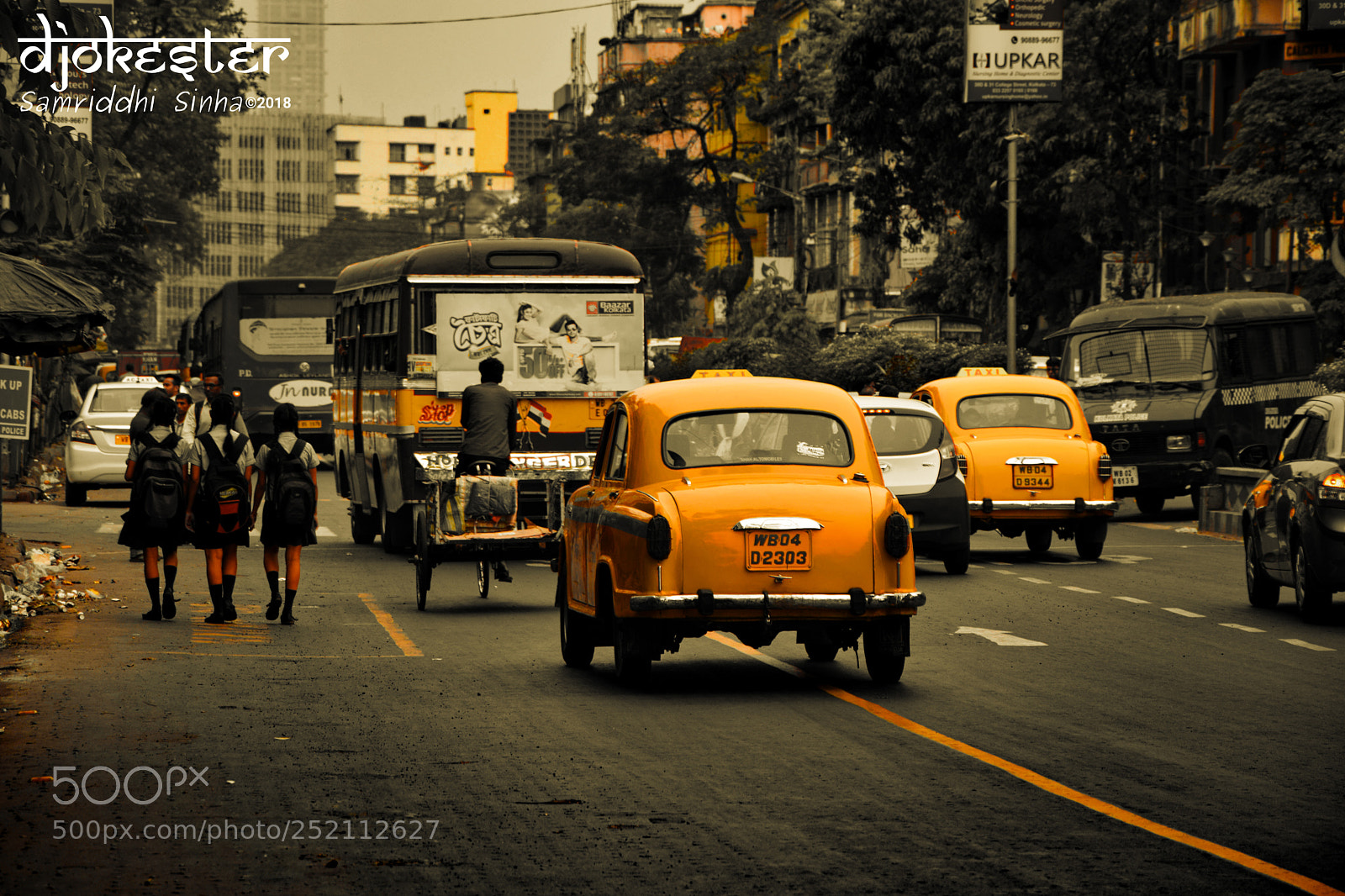 Nikon D3300 sample photo. এই কংক্রিটের জঙ্গলের মাঝেই কোথাও খুঁজে পাবে তোমার হারানো ছন্দের সন্ধান। photography