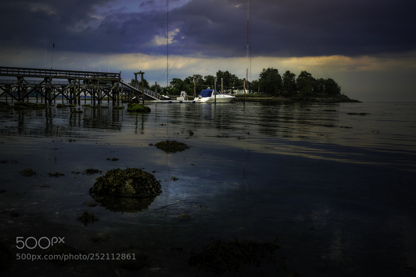 Sony a7R II sample photo. By the tide of photography