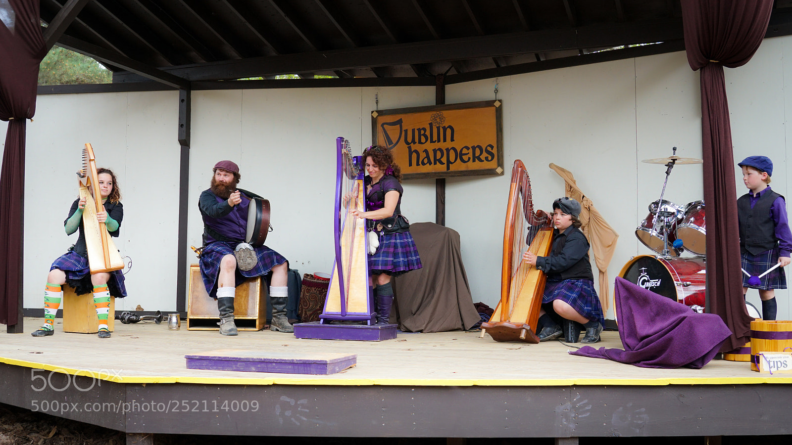 Sony a6500 sample photo. Sherwood forest faire photography