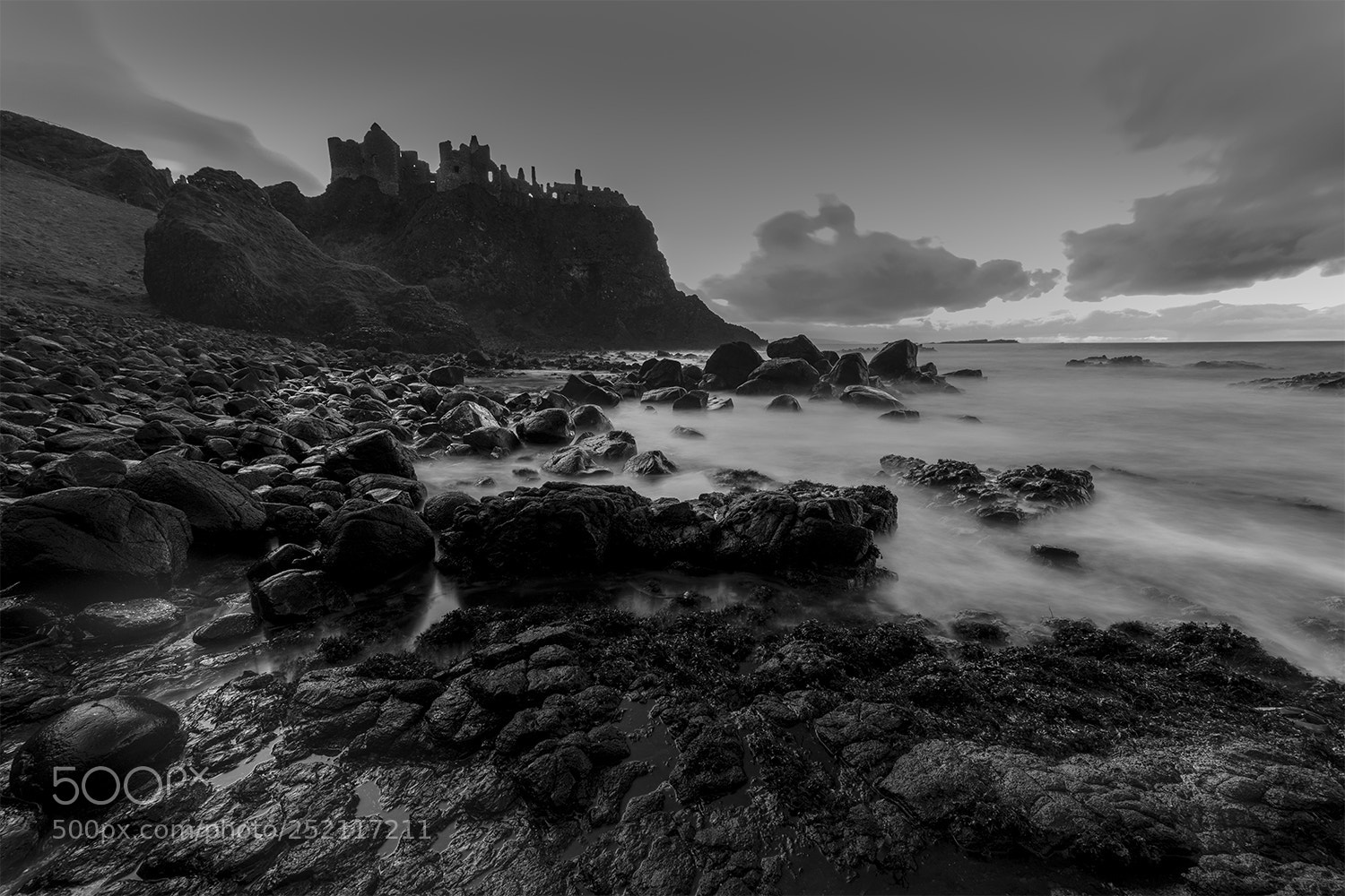 Nikon D810 sample photo. Dunluce castle, county antrim photography