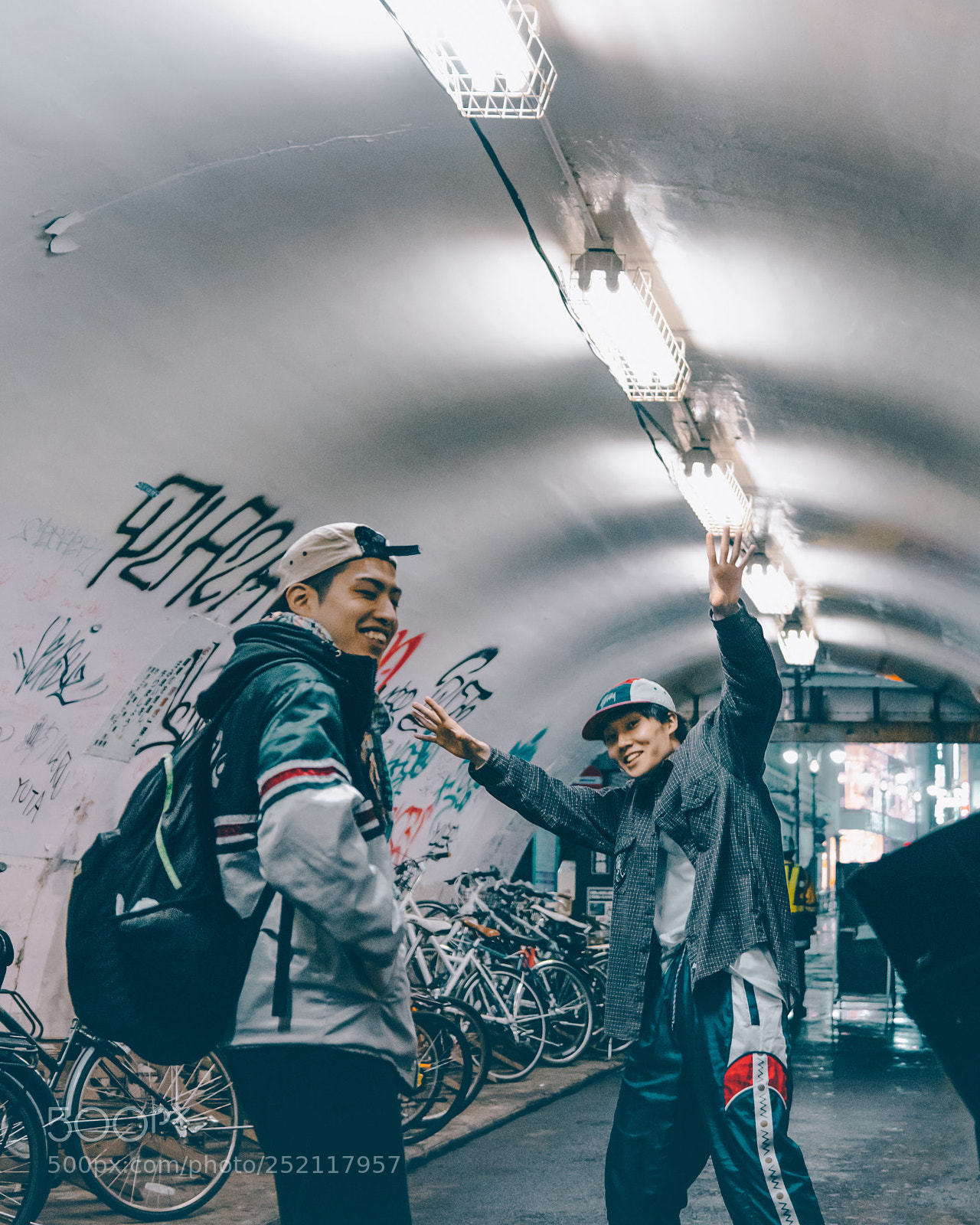 Nikon D5300 sample photo. Tokyo underground photography