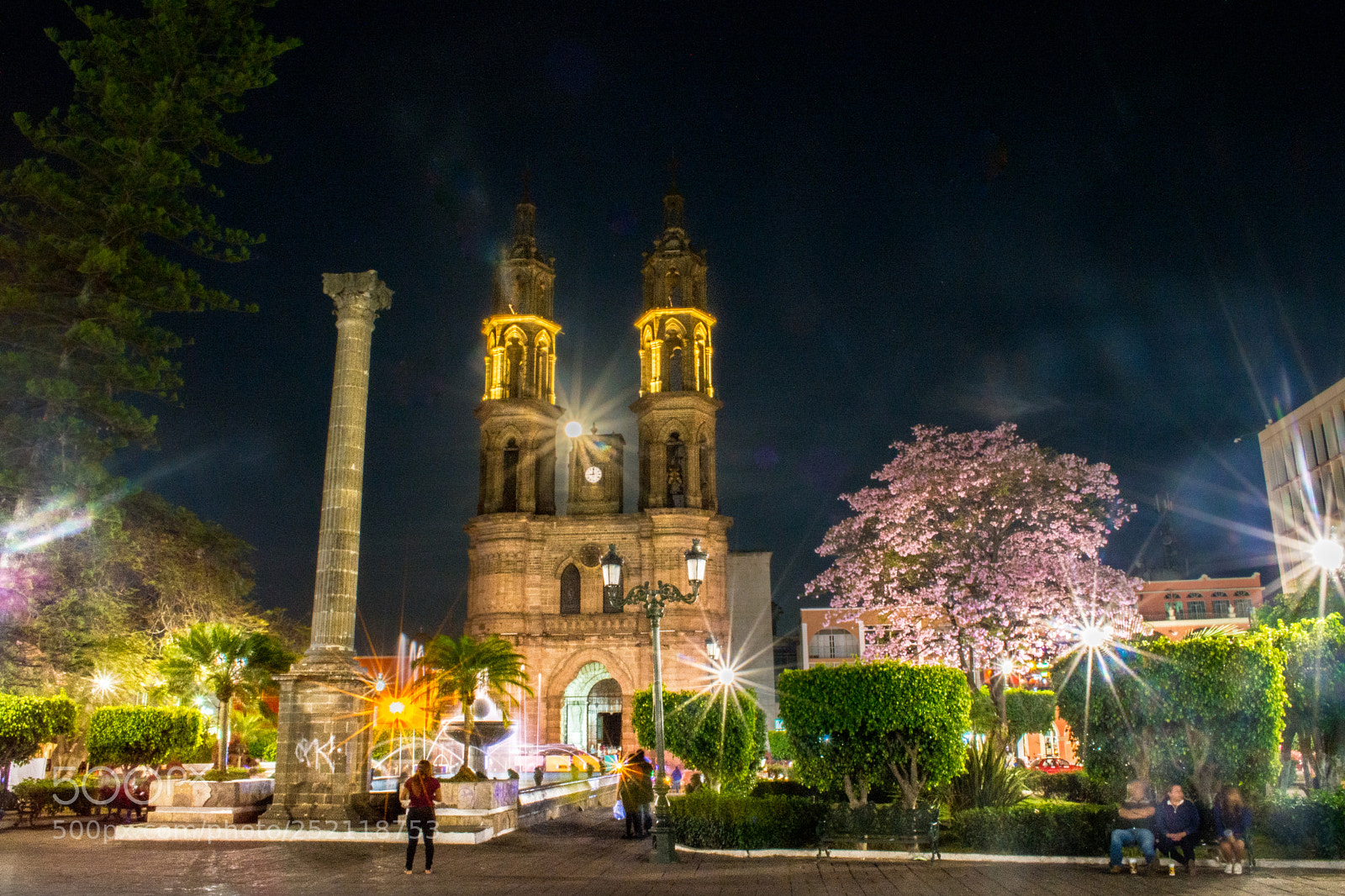 Nikon D5200 sample photo. Tepic de noche sabado photography