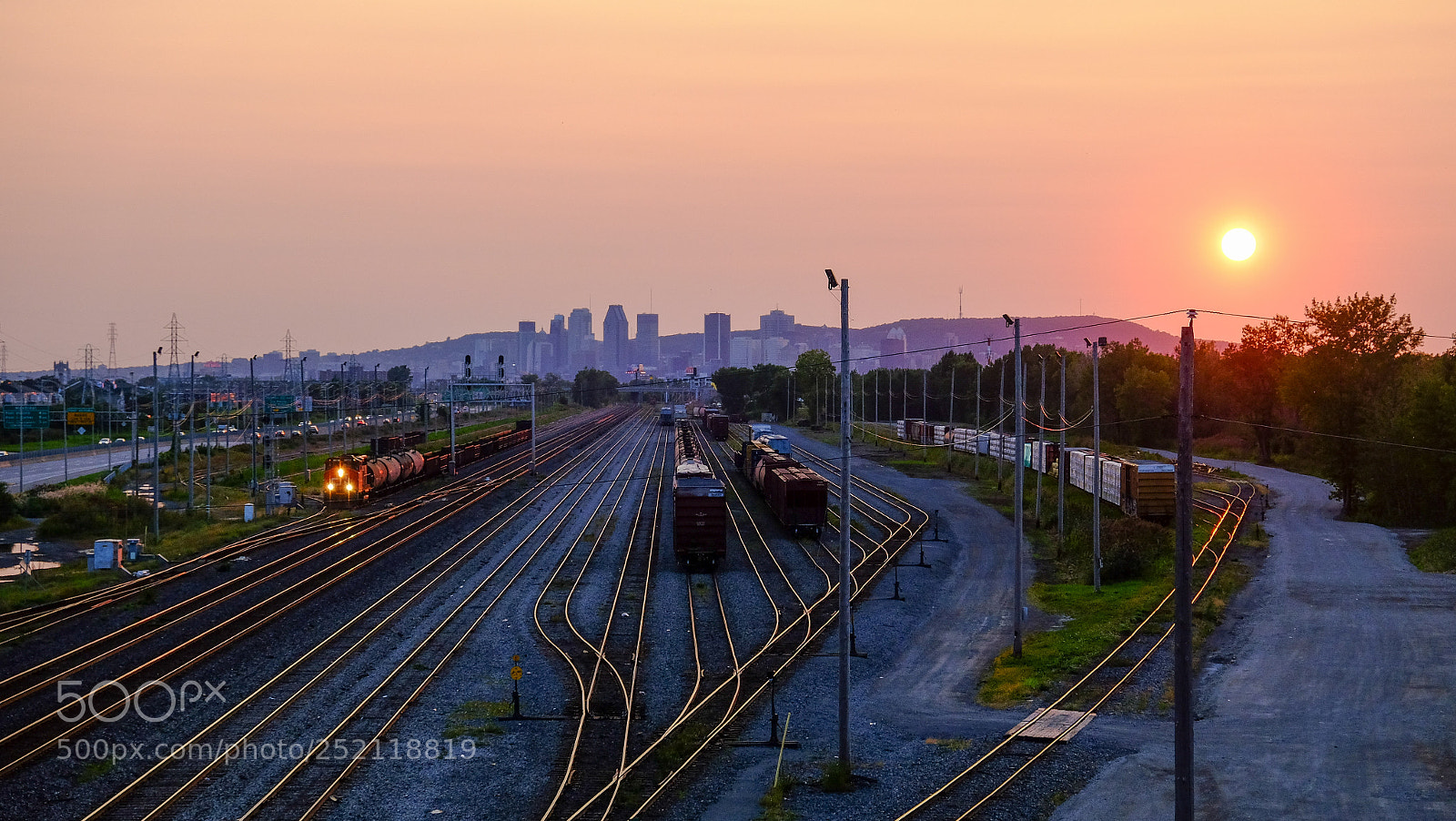 Fujifilm X-T1 sample photo. Sunset over montreal, canada photography