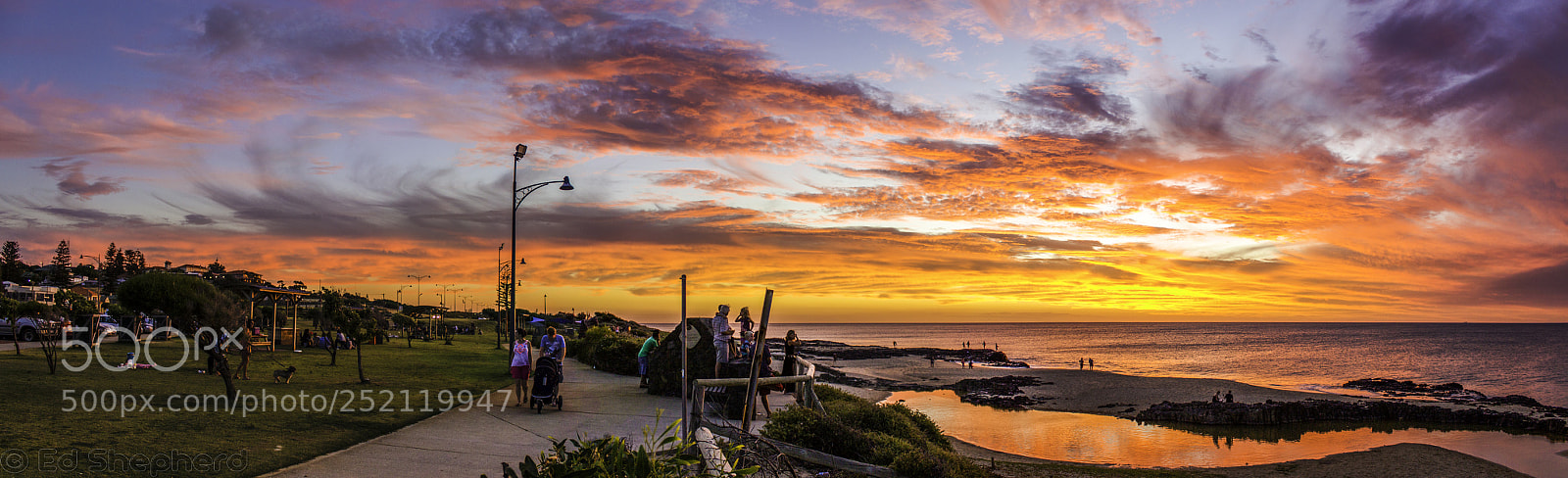 Canon EOS 600D (Rebel EOS T3i / EOS Kiss X5) sample photo. Bunbury back beach at photography