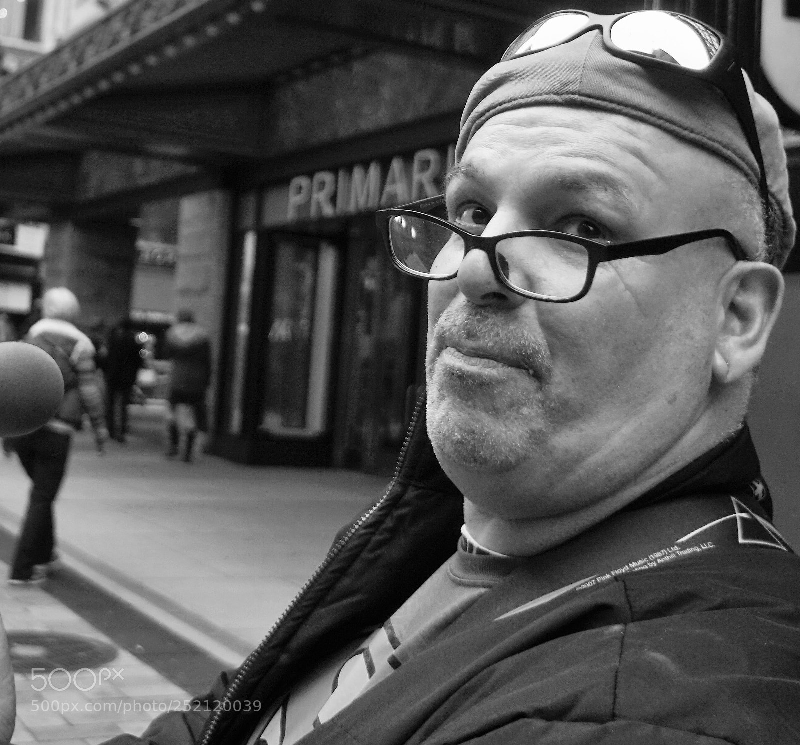 Sony a6500 sample photo. Street perforemer # three photography