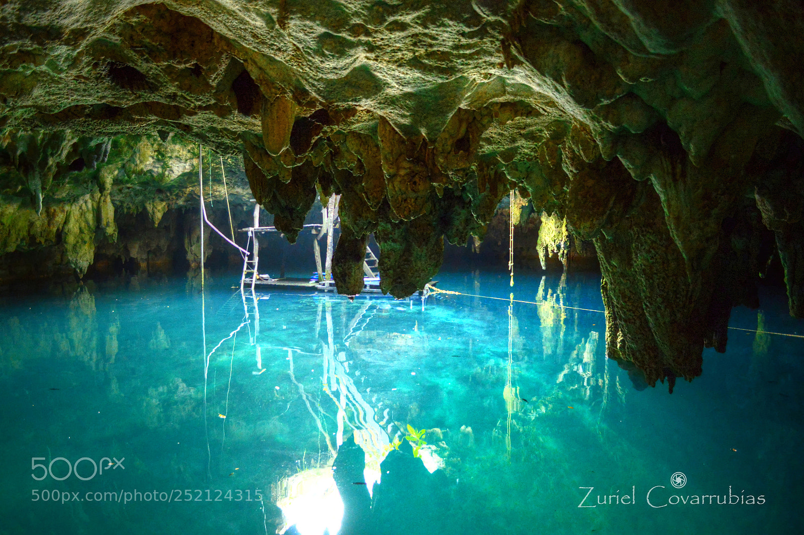 Nikon D3200 sample photo. Cenote photography