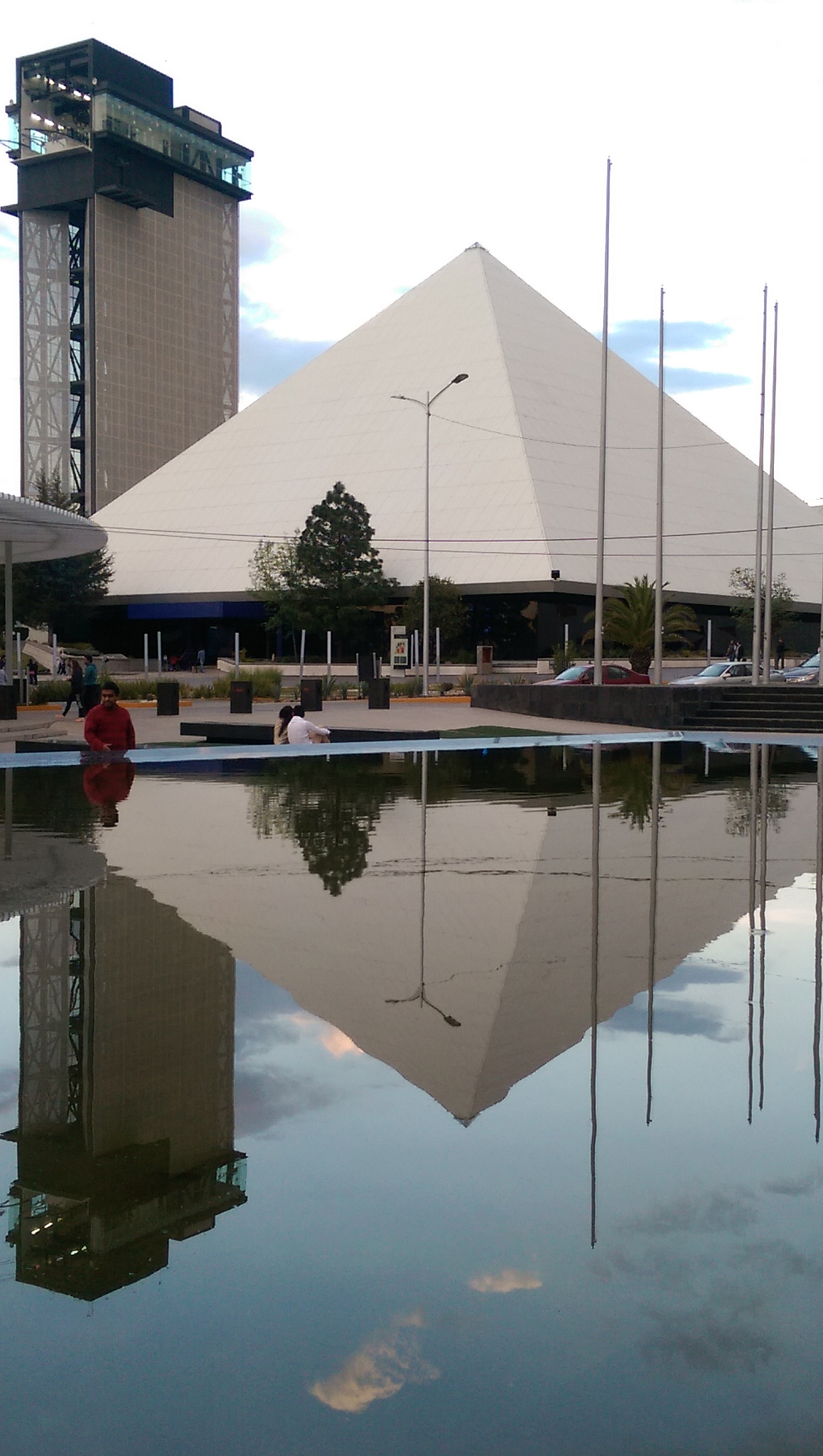HTC ONE M8 sample photo