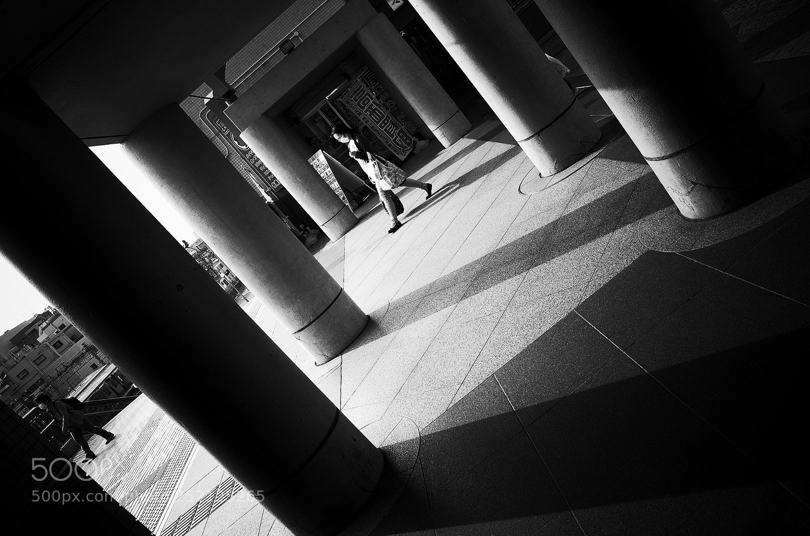 Ricoh GR II sample photo. Streets photography