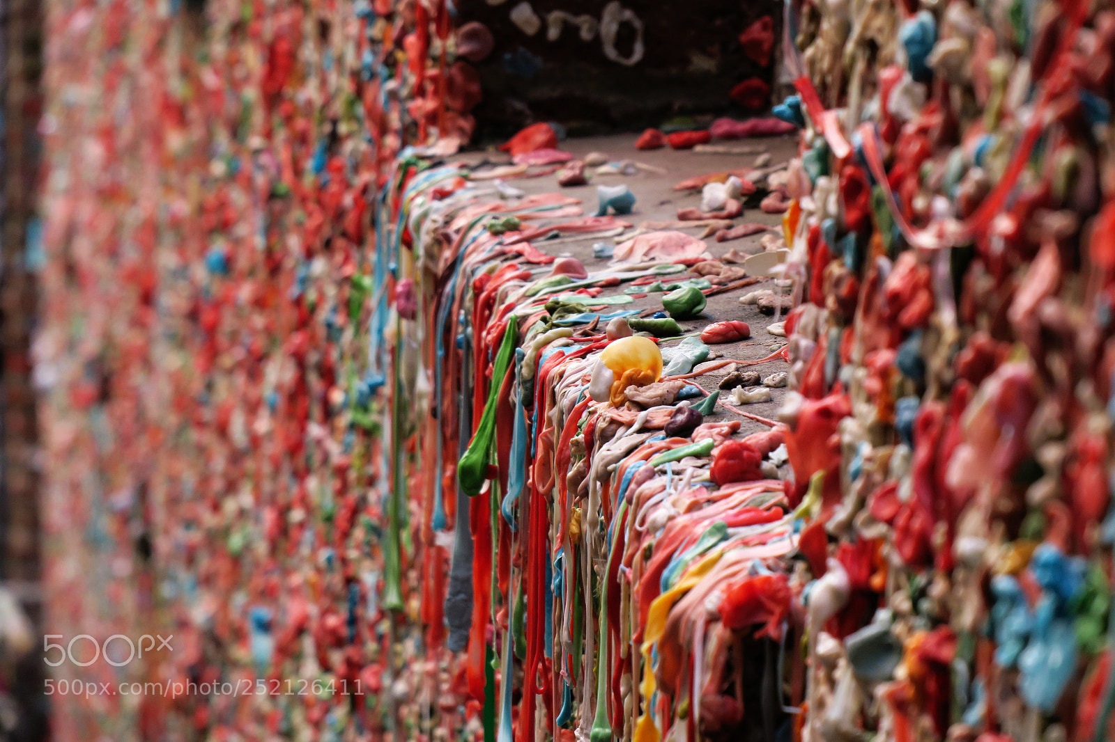 Canon PowerShot G3 X sample photo. Gum wall photography