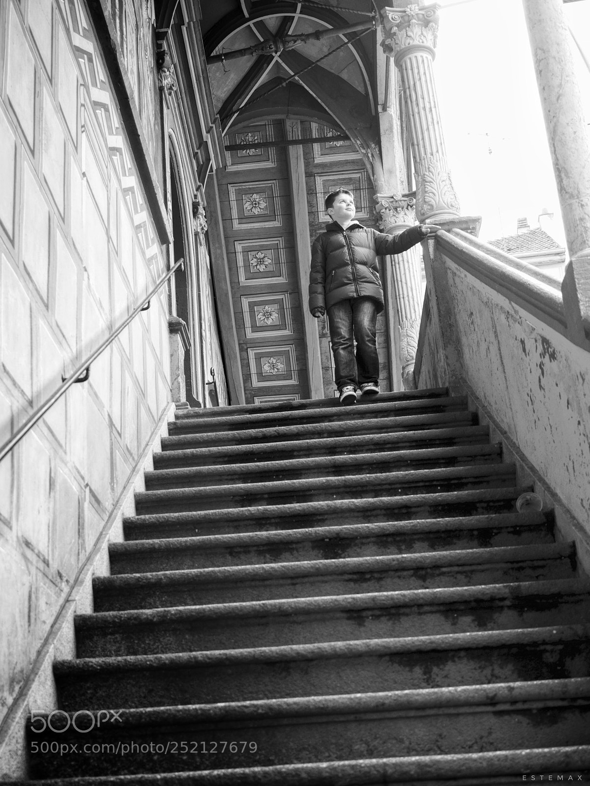 Olympus OM-D E-M1 sample photo. Petit bonhomme à mulhouse  photography