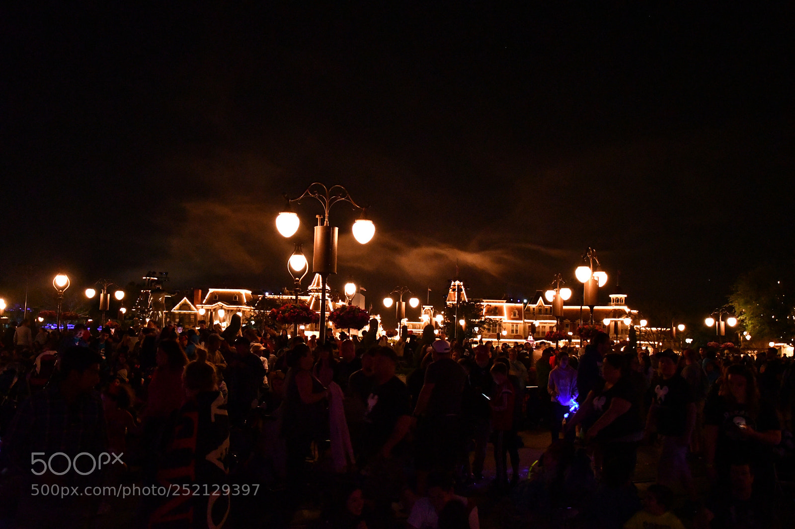Nikon D7500 sample photo. Main street. photography