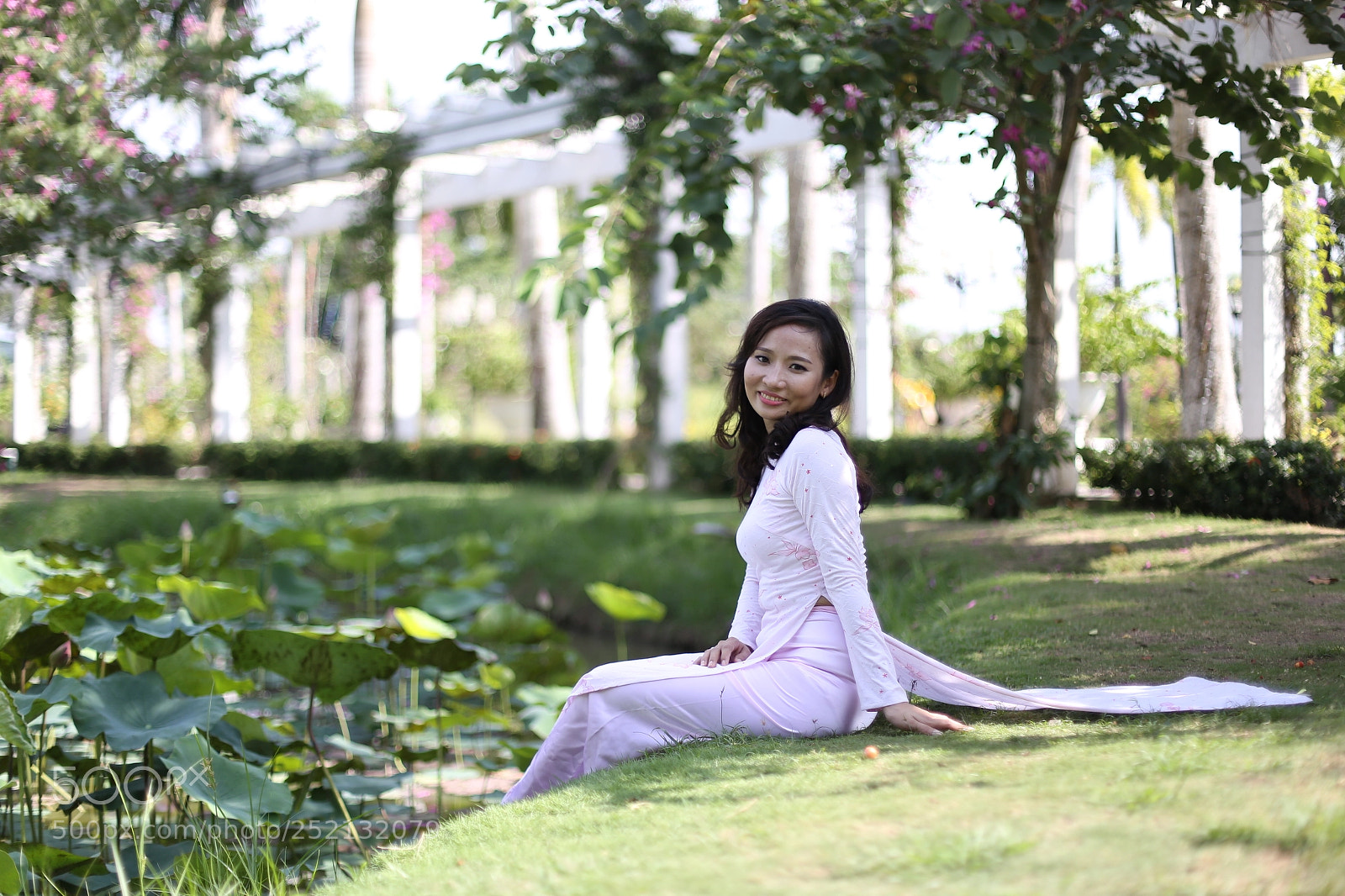 Canon EOS 6D + Canon EF 50mm F1.4 USM sample photo. Img photography