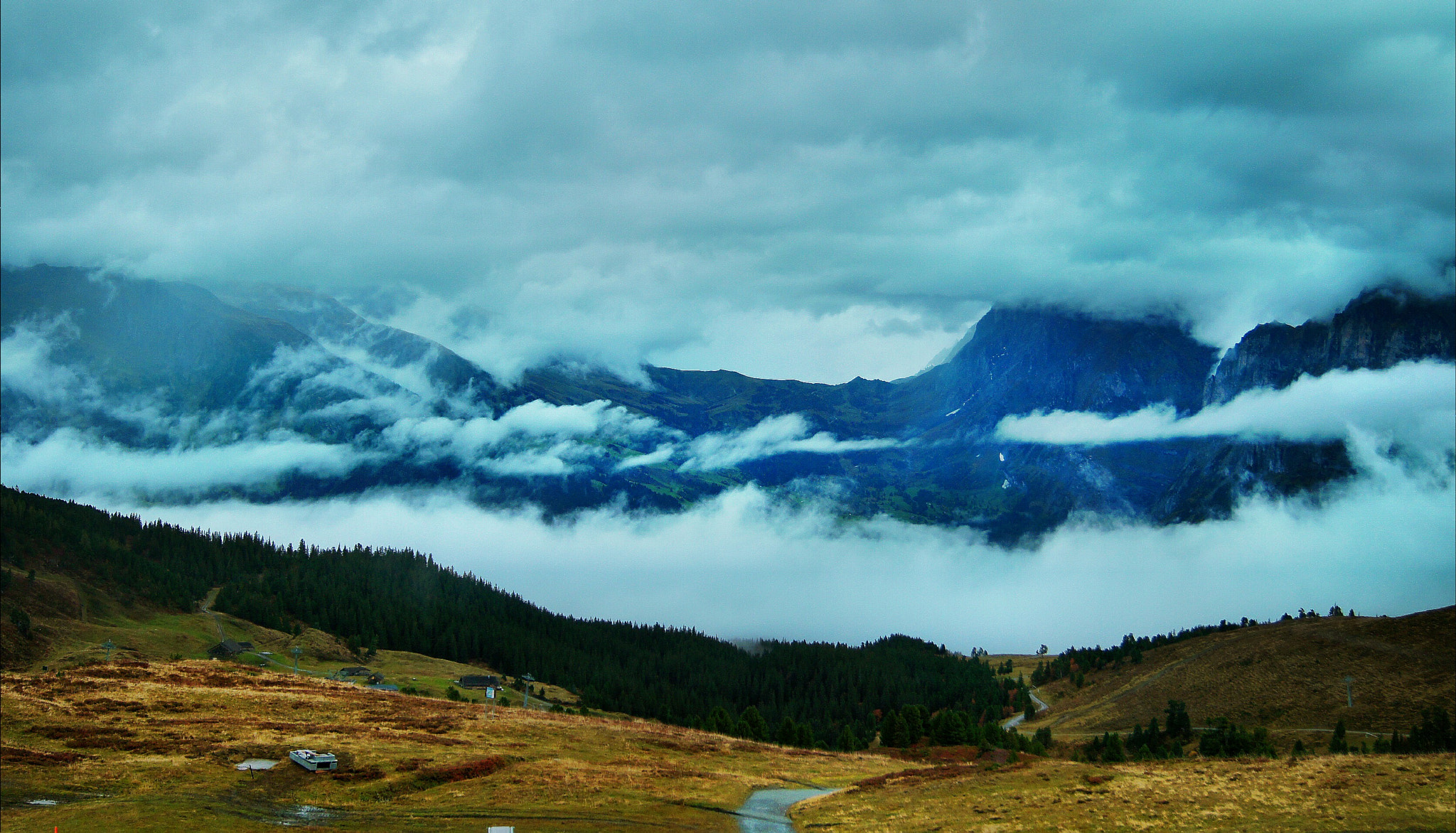 Sony SLT-A33 sample photo. Top of mountain, 2 photography