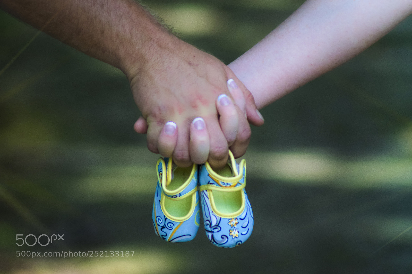 Nikon D5300 sample photo. Baby booties photography