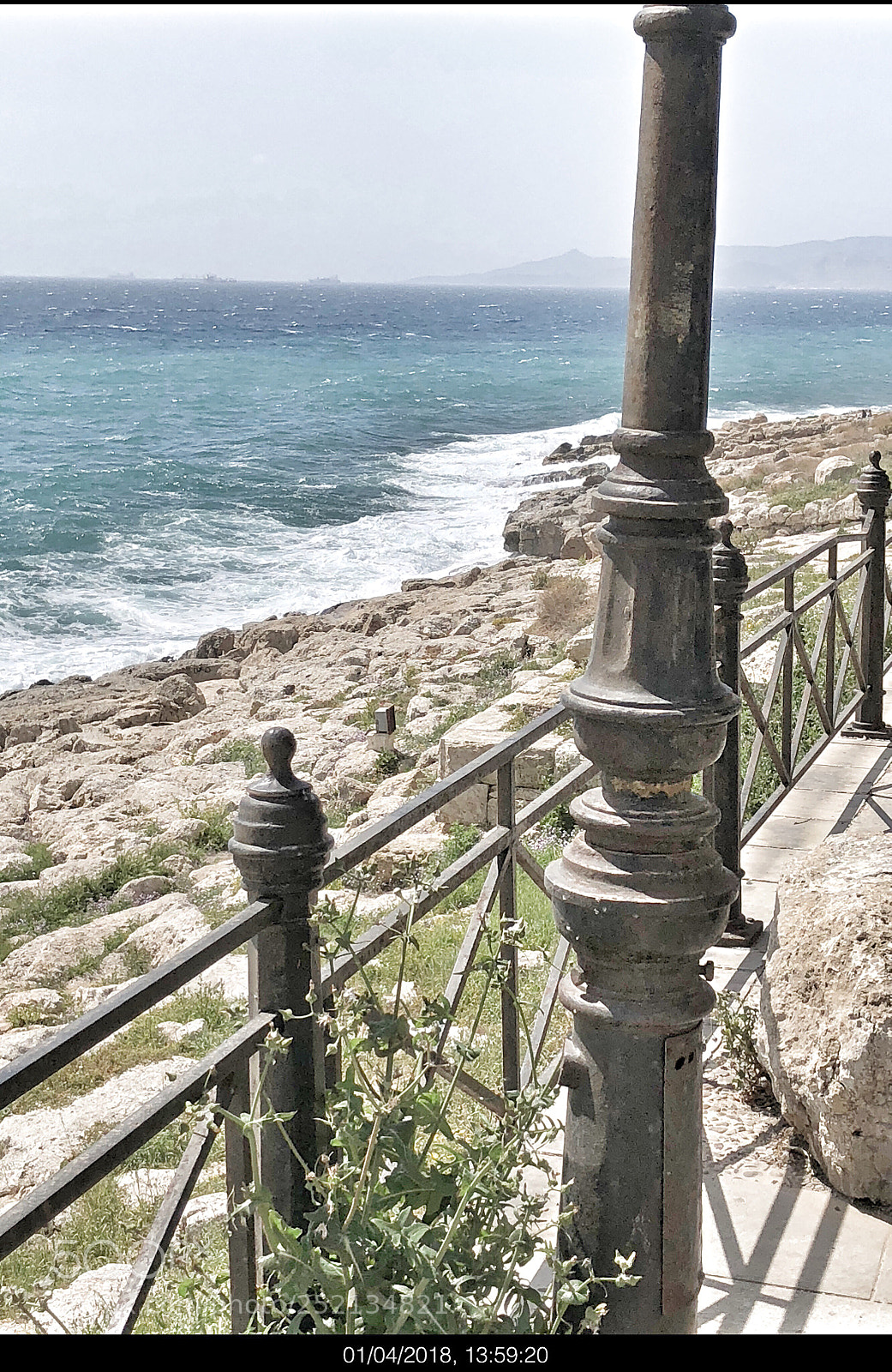 Apple iPhone X sample photo. Windy seaside... photography