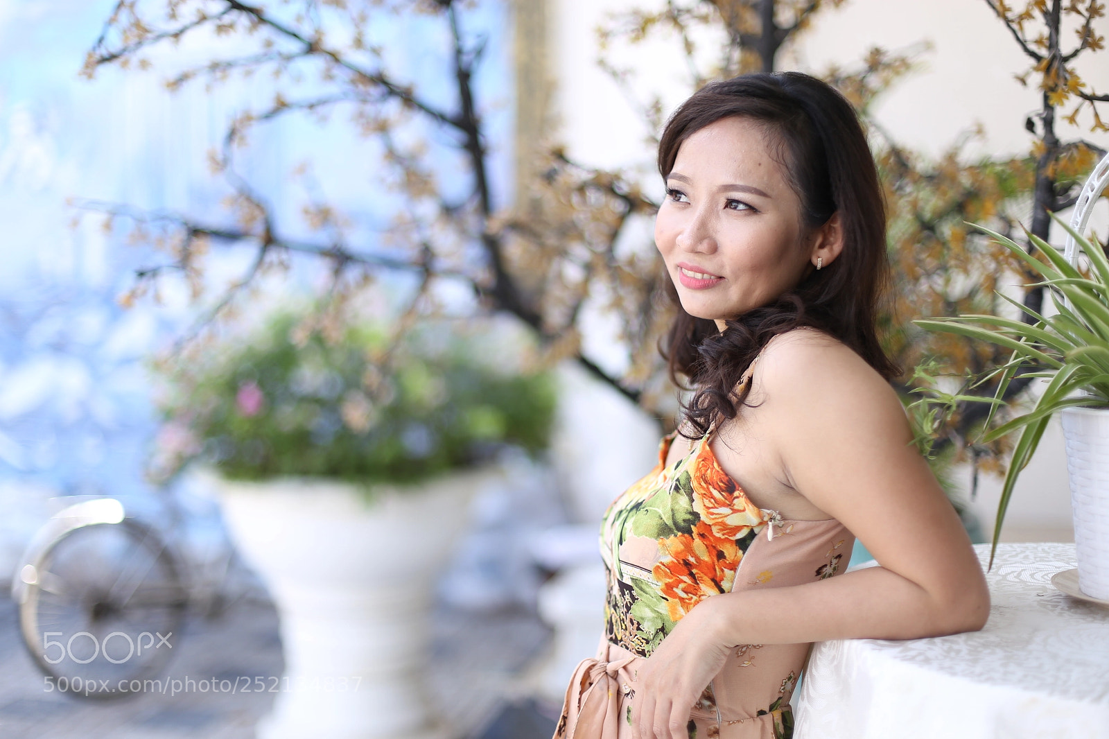 Canon EOS 6D + Canon EF 50mm F1.4 USM sample photo. Img, con gai viet photography