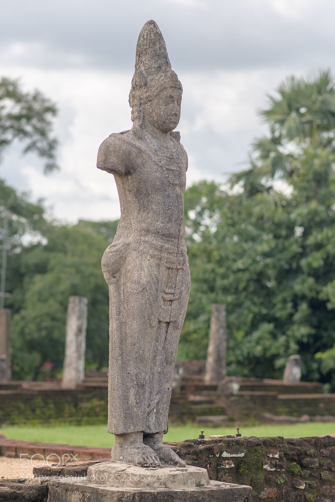 Nikon D7500 sample photo. Statue photography
