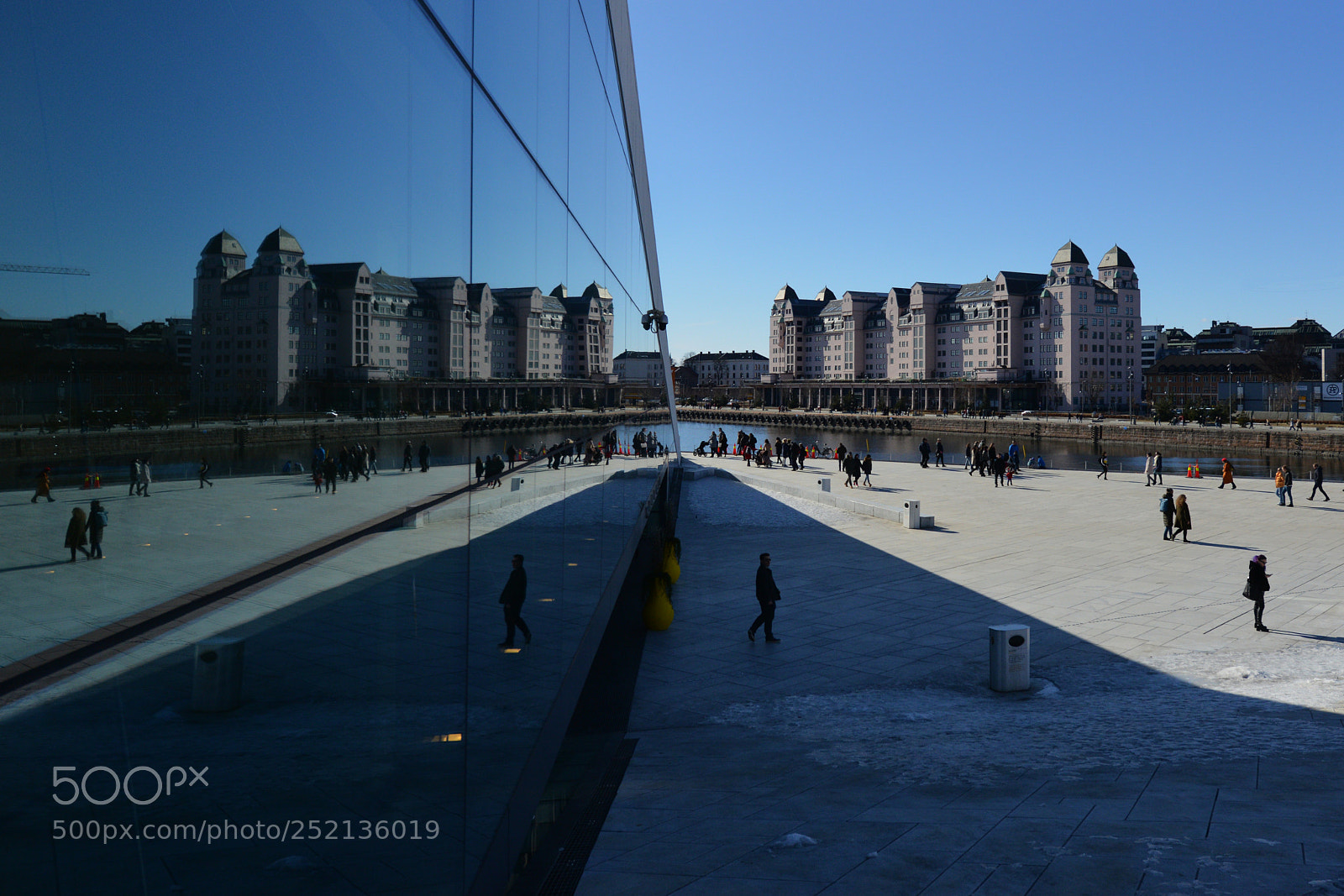 Nikon D800 sample photo. Opera house reflection photography