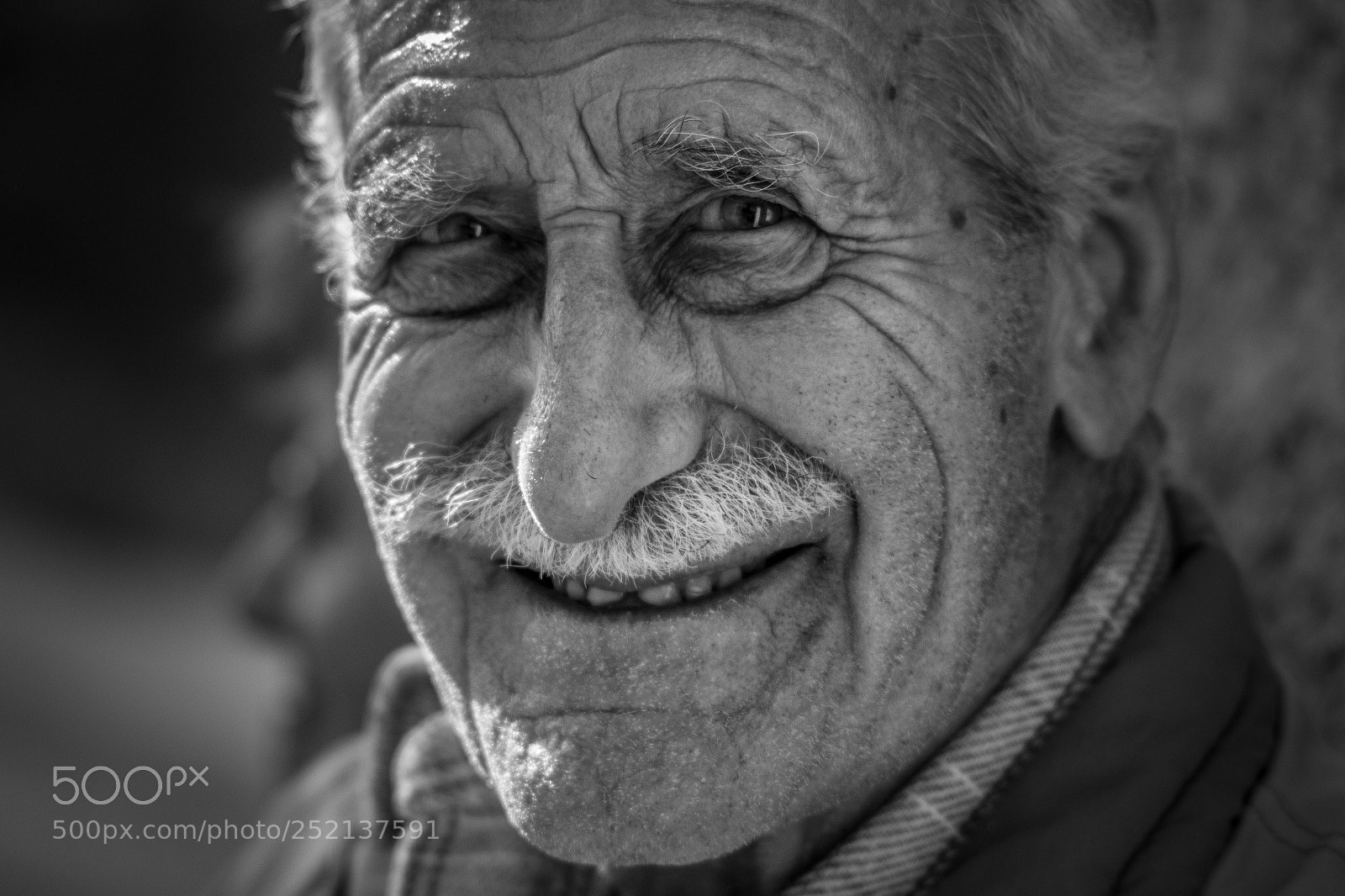 Canon EOS 70D sample photo. Der alte mann ohne photography