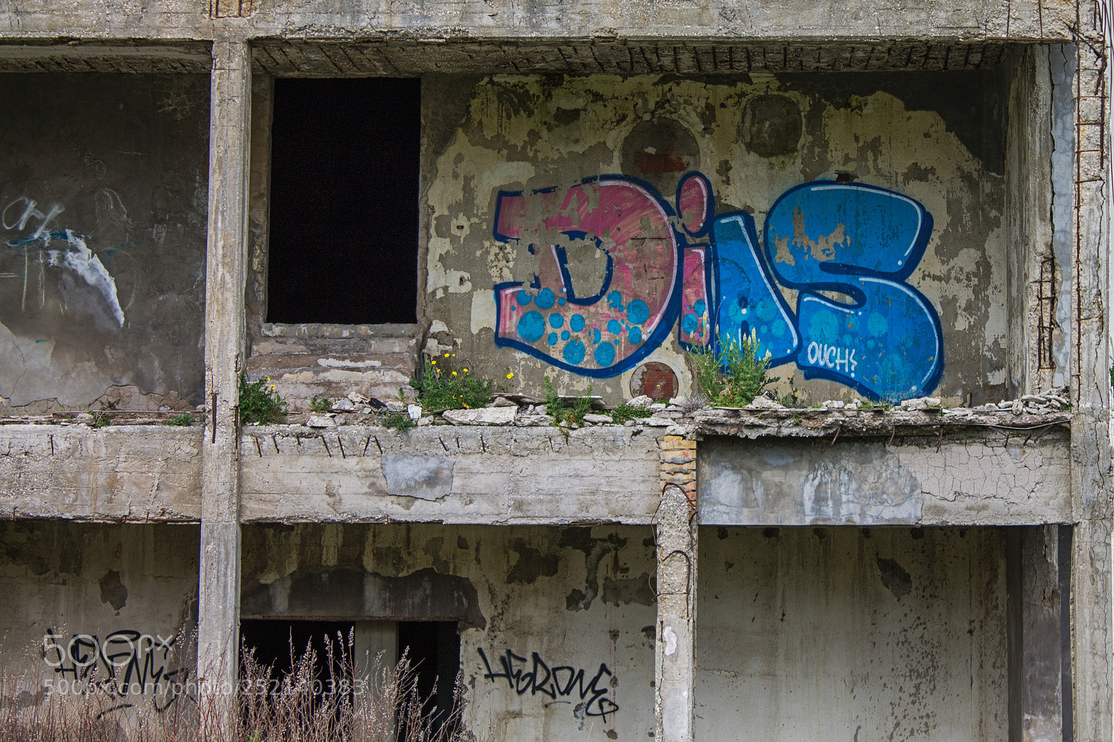 Canon EOS 1100D (EOS Rebel T3 / EOS Kiss X50) sample photo. Archeologia industriale photography