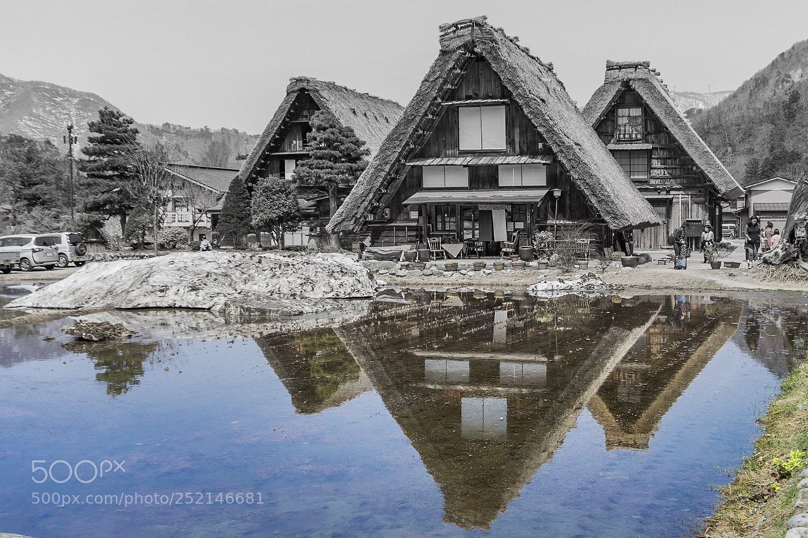 Sony a7 II sample photo. Past and present photography