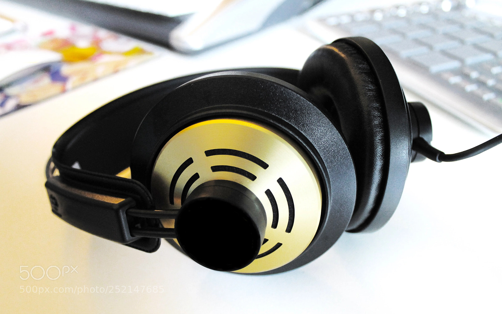 Canon EOS 1100D (EOS Rebel T3 / EOS Kiss X50) sample photo. Cuffie def photography