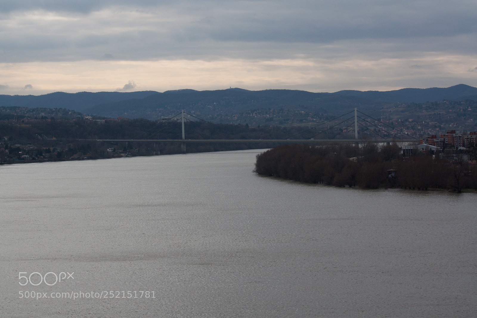 Canon EOS 450D (EOS Rebel XSi / EOS Kiss X2) sample photo. River danube in novi photography