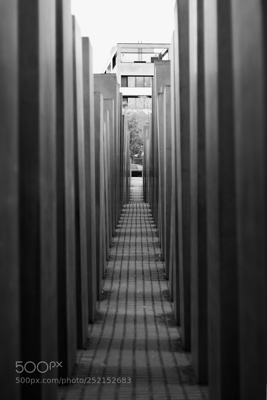 Canon EOS 70D sample photo. Holocaust memorial photography