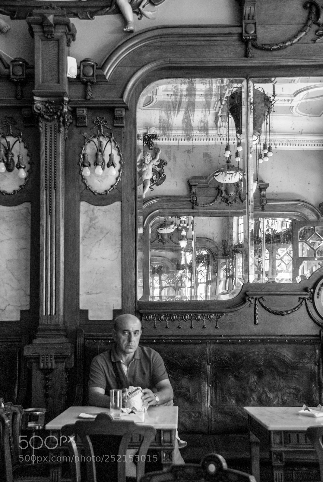 Nikon D80 sample photo. Majestic café, porto photography