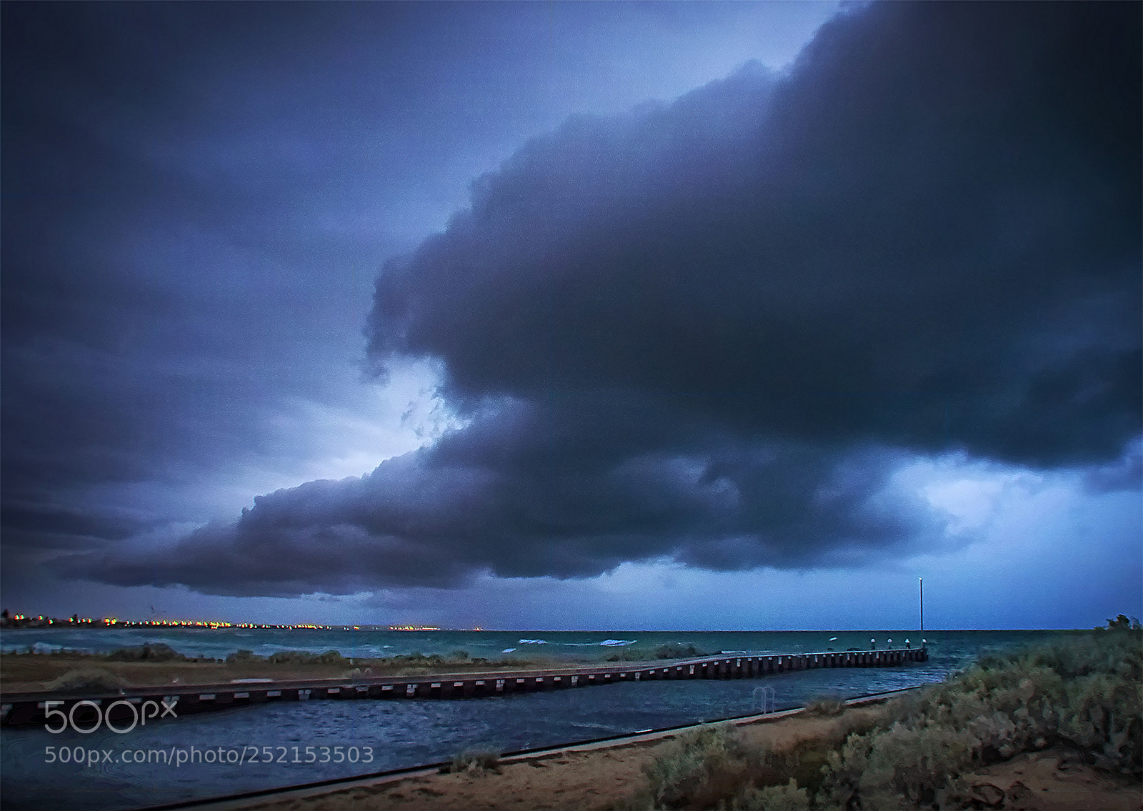 Olympus OM-D E-M1 sample photo. Foreboding clouds photography