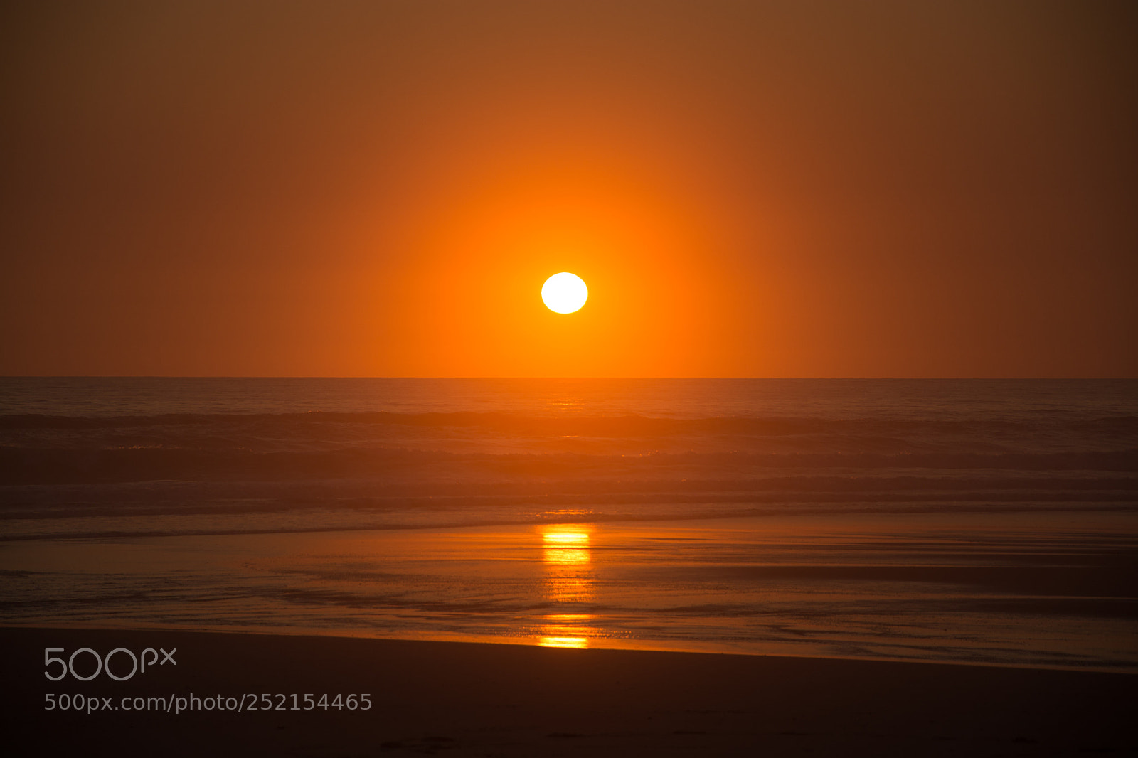 Nikon D5200 sample photo. Sunset over the ocean photography
