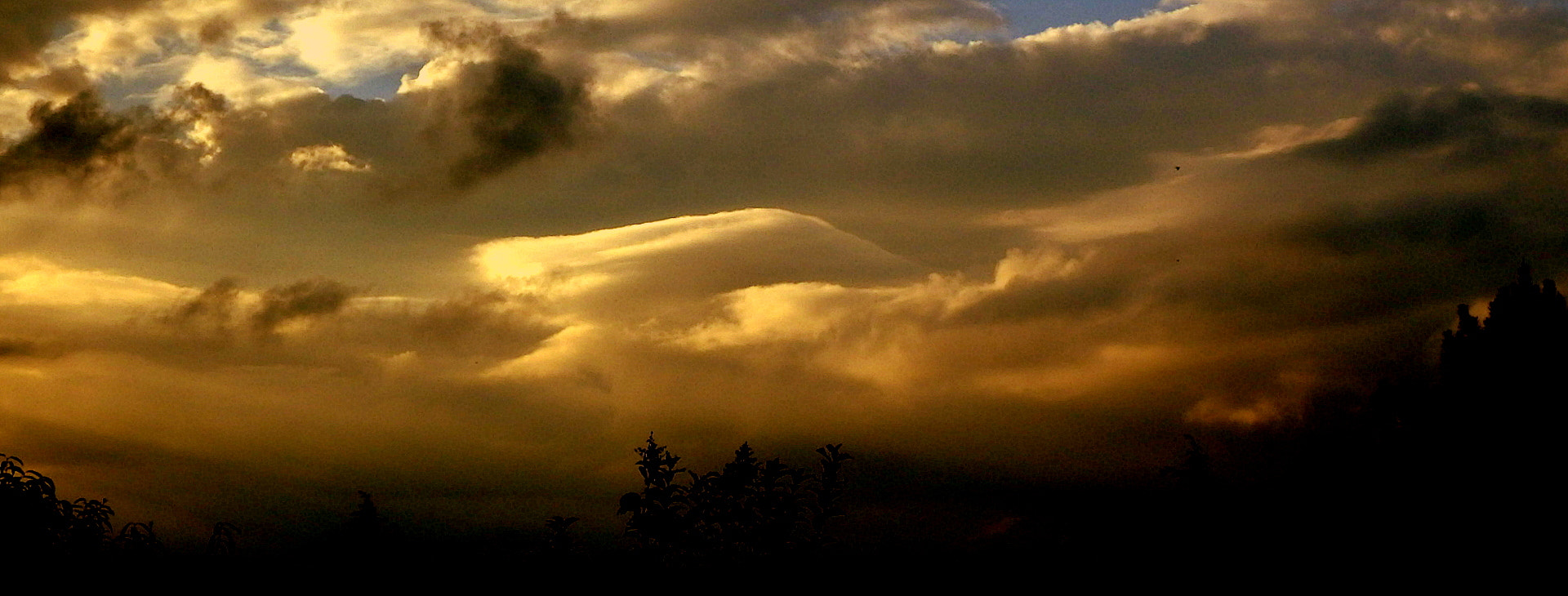 Fujifilm FinePix SL1000 sample photo. Big sunset .... photography