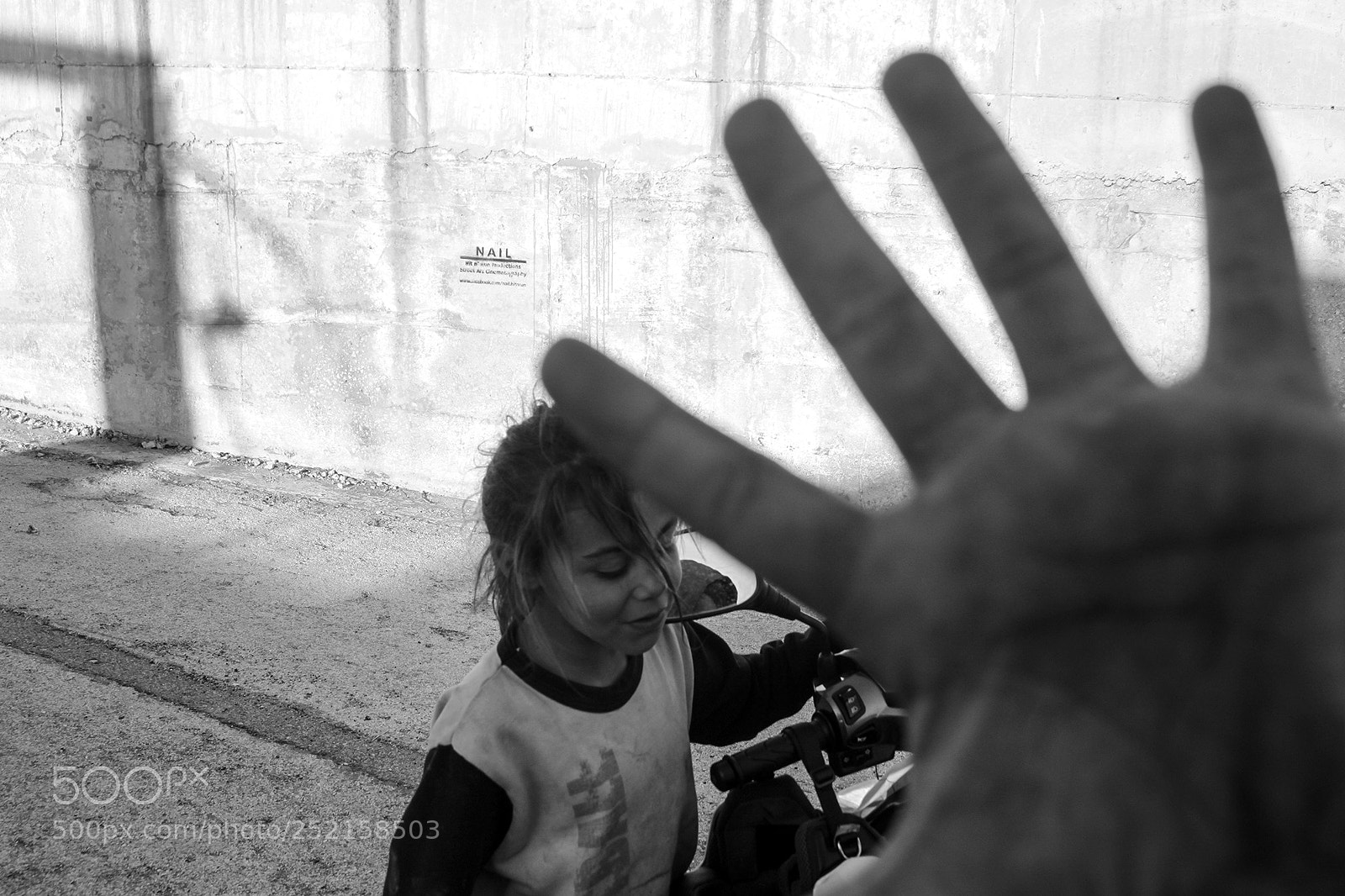 Canon EOS 500D (EOS Rebel T1i / EOS Kiss X3) sample photo. The children of drapetaona photography